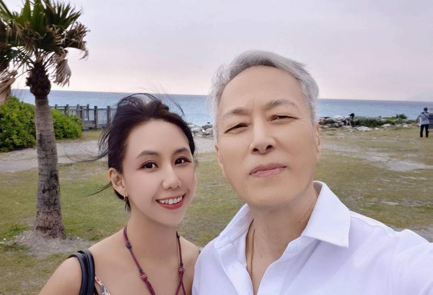 姜厚任小24歲女友爆當小三、假學歷! 友「扯郭台銘」曝交往內幕:我們又不像他