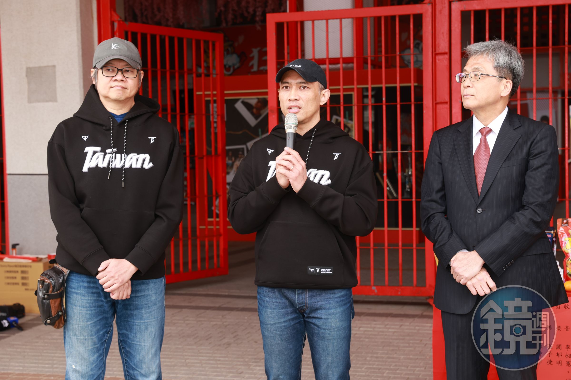導演龍男透露，因還要向12強經典賽的主辦WBSC購買部分賽事的版權，版權費恐成電影的最大支出。