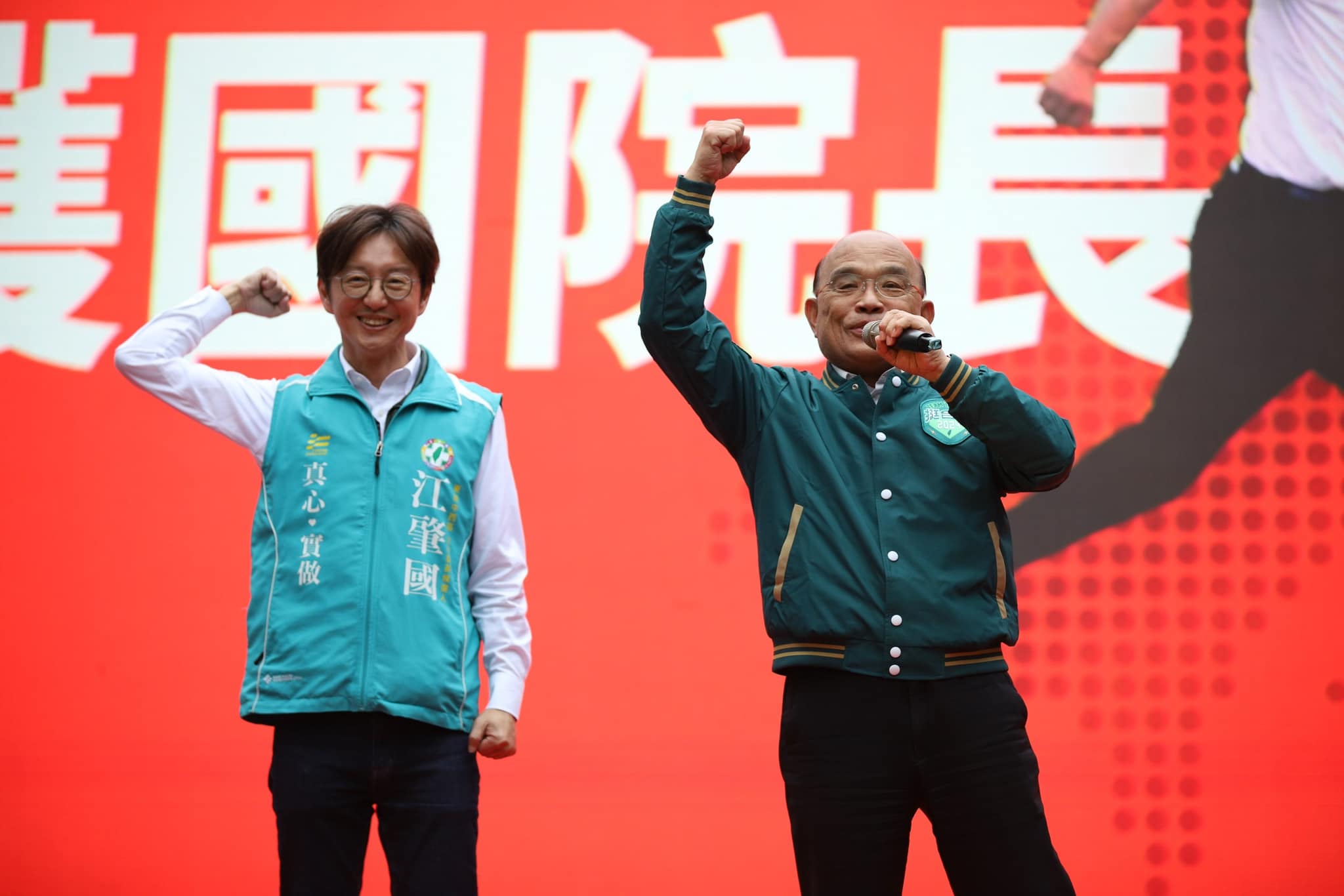 台中立委第六選區候選人江肇國（左）。（翻攝江肇國粉絲專頁）