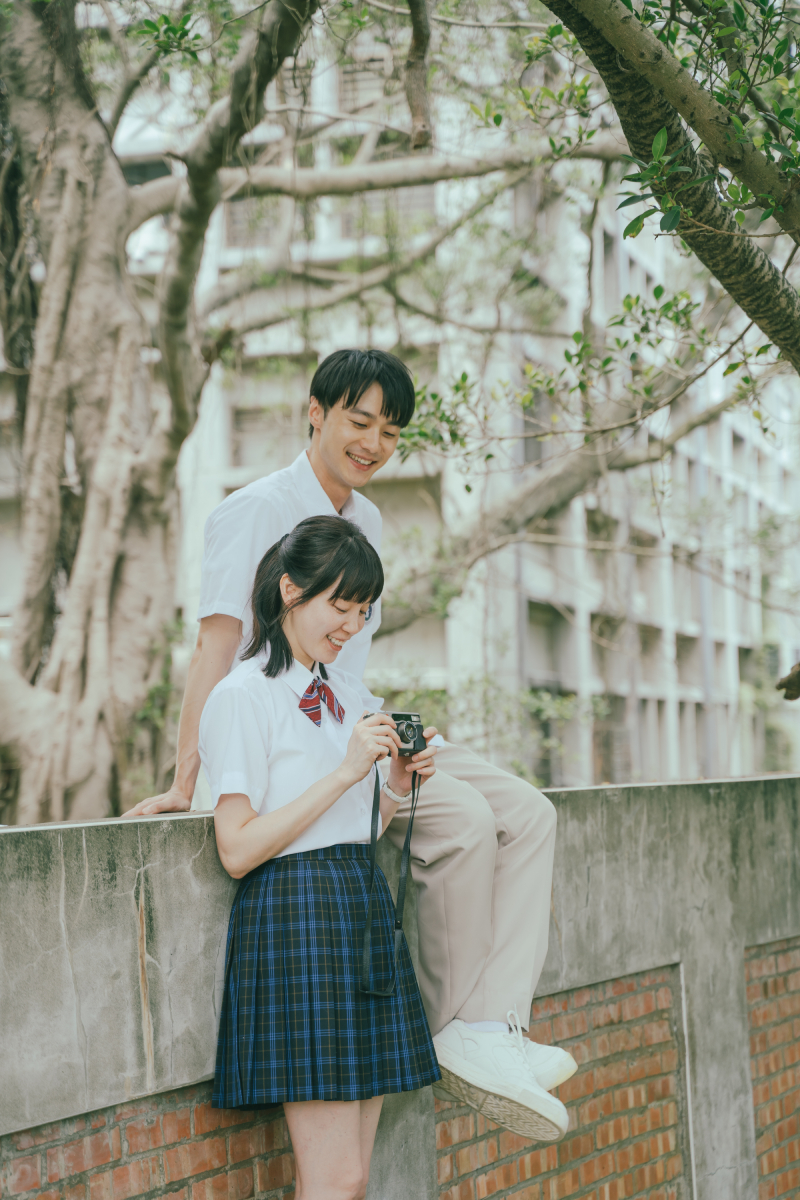 對於程予希來說,《夏日最後的秘密》的蘇明儀是一個有「憨膽」的角色,行事總是很勇敢。後為施柏宇。(阿榮影業提供)