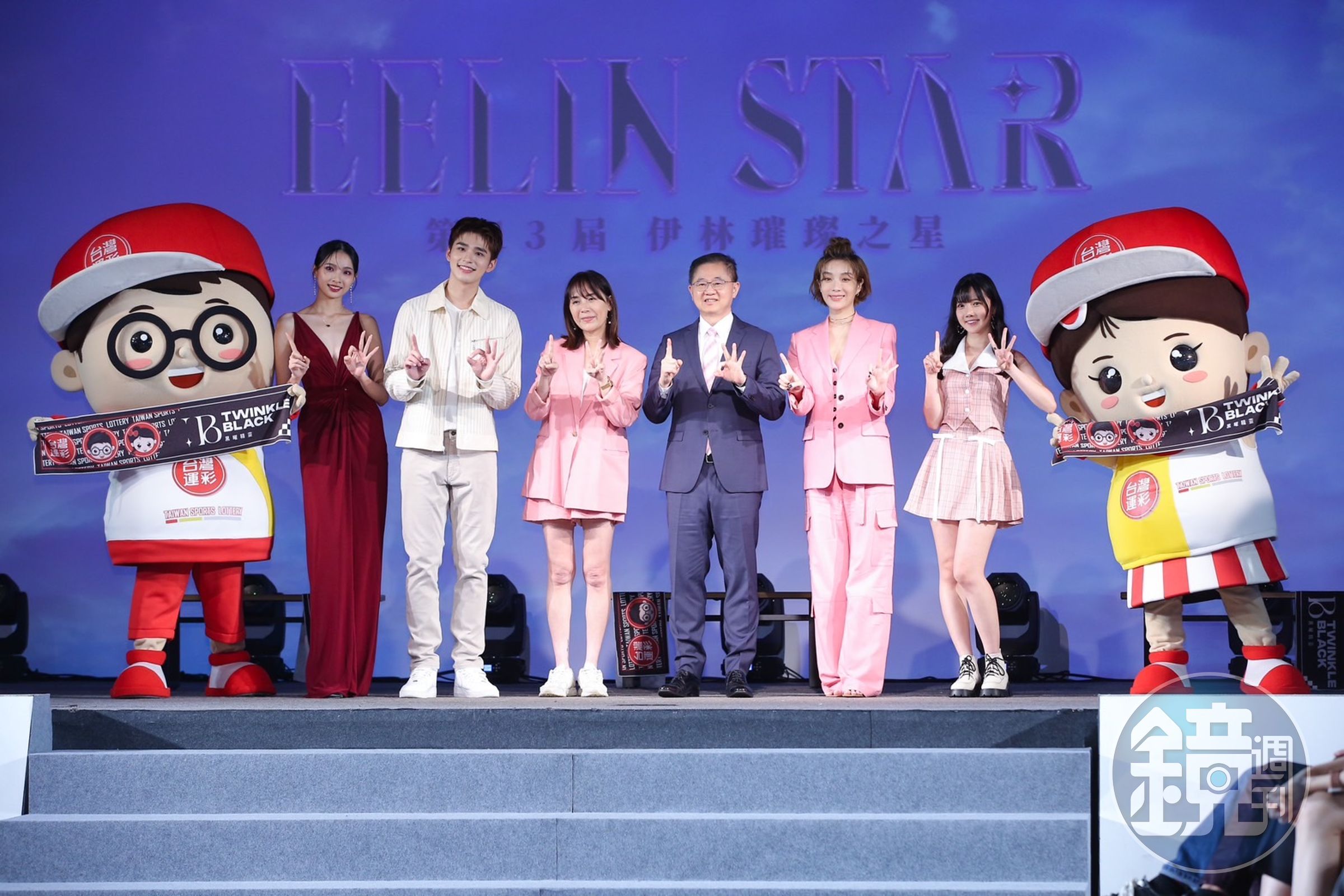 蕭珮瑩（左起）、王品澔、陳婉若、台灣運彩總經理林博泰、蔡淑臻、蔡衣宸宣布第13屆璀璨之星活動開跑。