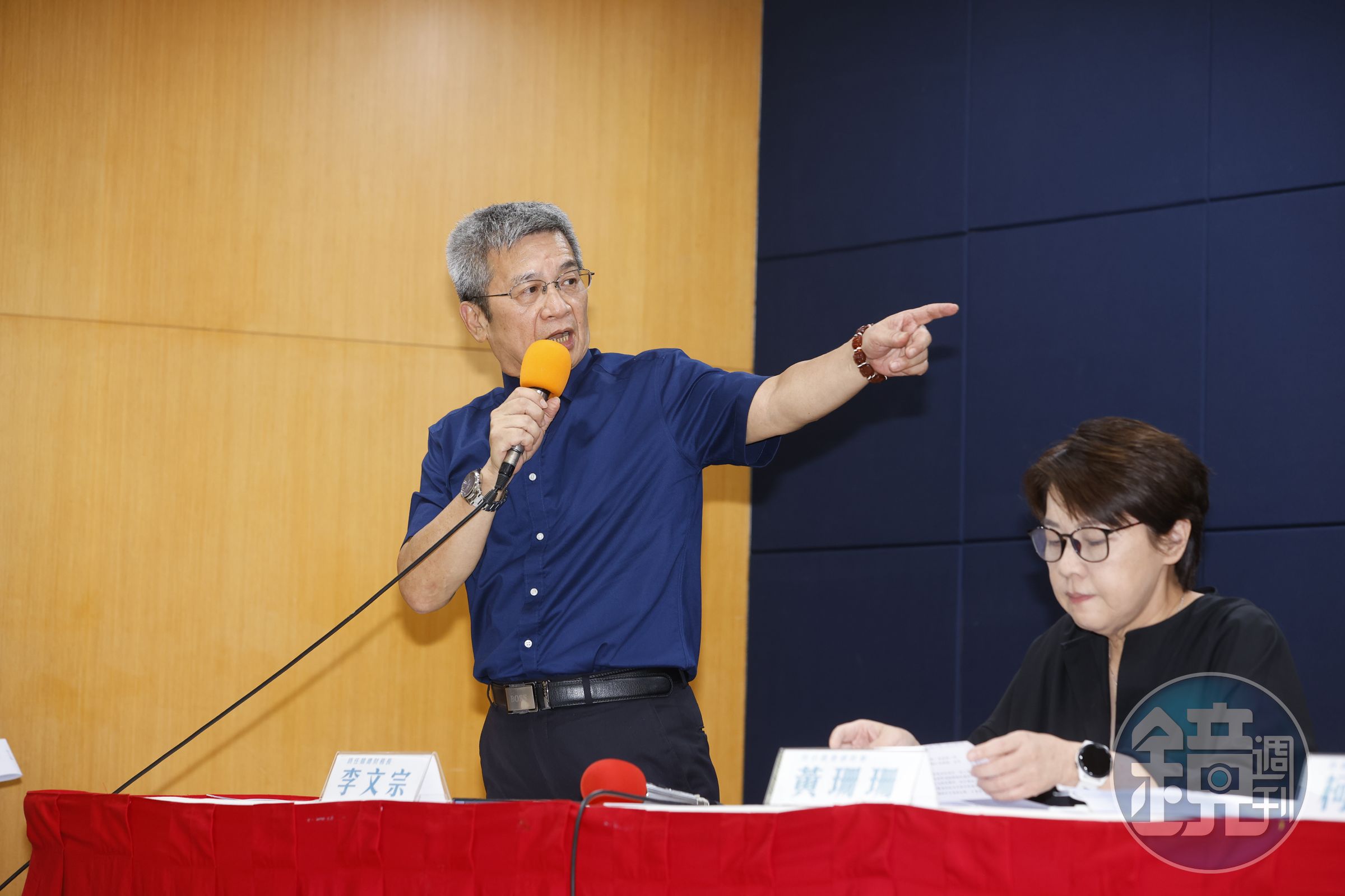 時任競總財務長李文宗因為政治獻金申報風波,被開除黨籍,其胞妹則是木可公司負責人。(本刊資料照)