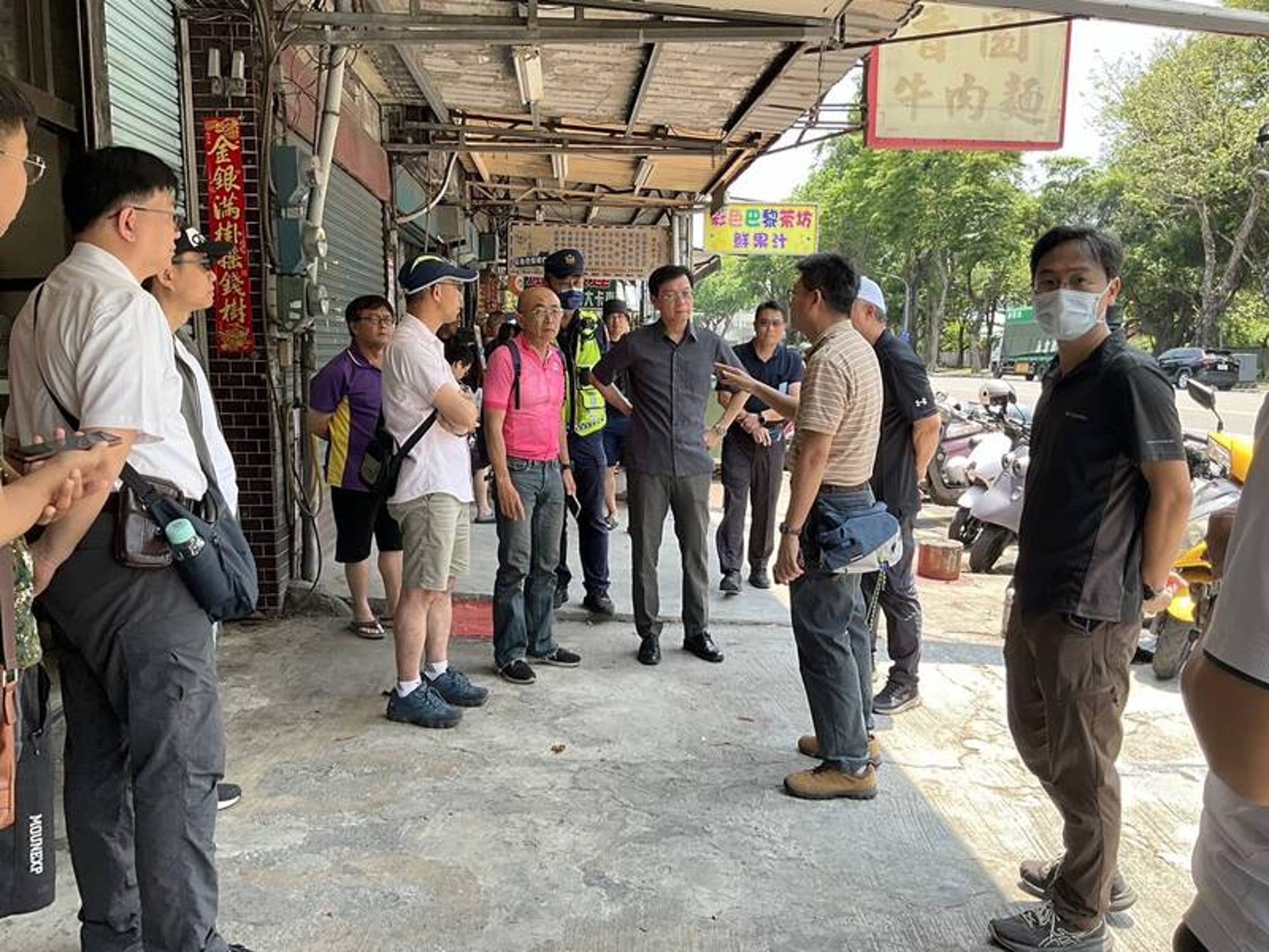 高雄市交通局、工務局、警察局等單位緊急會勘,並提出改善計畫,防止悲劇再發生。(警方提供)