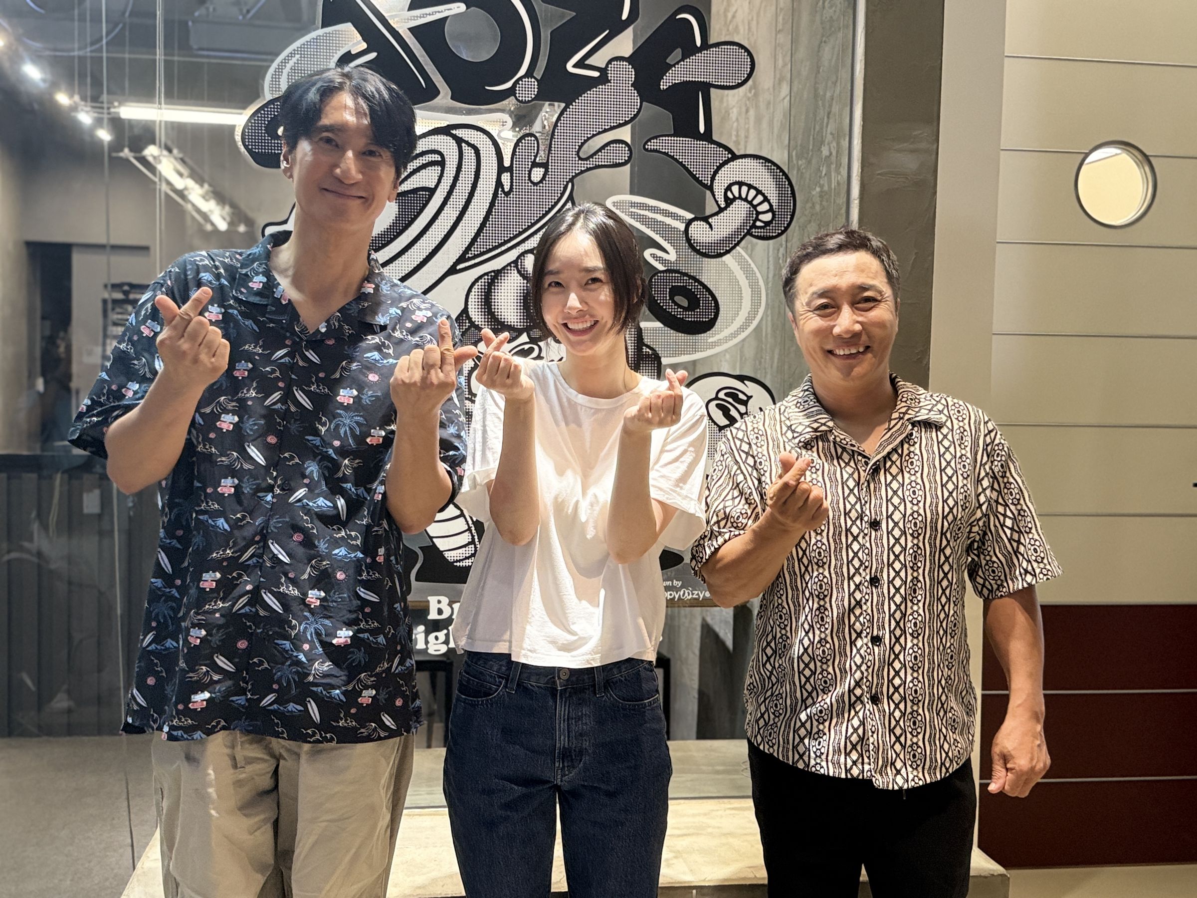 台韓合資電影《懸賞令》邀來金炳萬、申鉉濬、裴優熙來台參與拍攝。（童心娛樂提供）