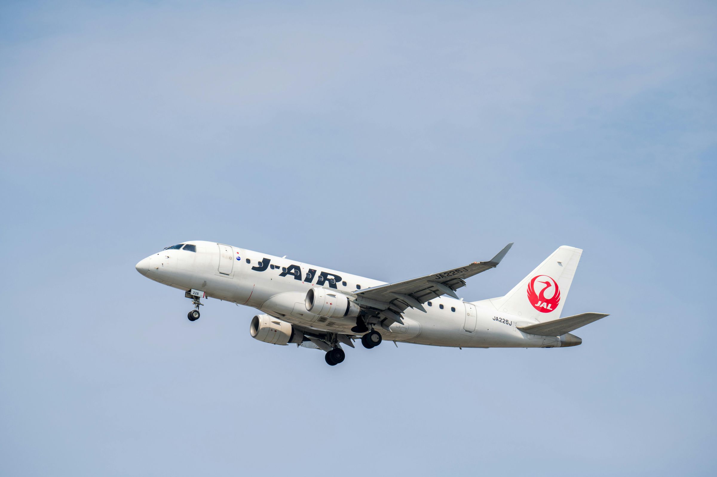 日航、全日空宣布提前至5月調漲機票價格，日本旅遊達人林氏璧估算，一家四口赴口將多花1萬元。（翻攝自Pexels圖庫）