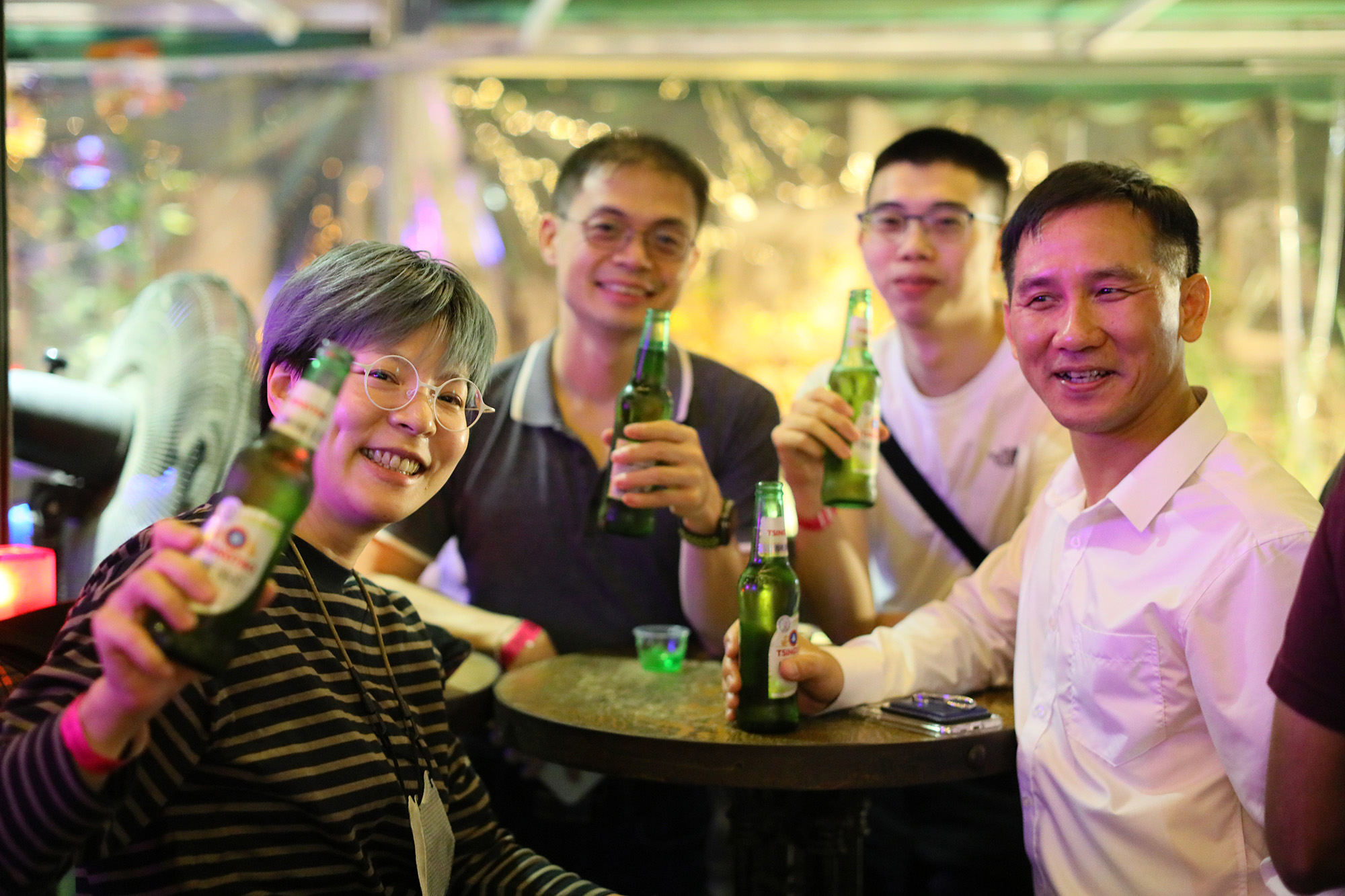 喜歡社交與聊天的人，可在蒲吧過程中認識來自世界各地的新朋友。