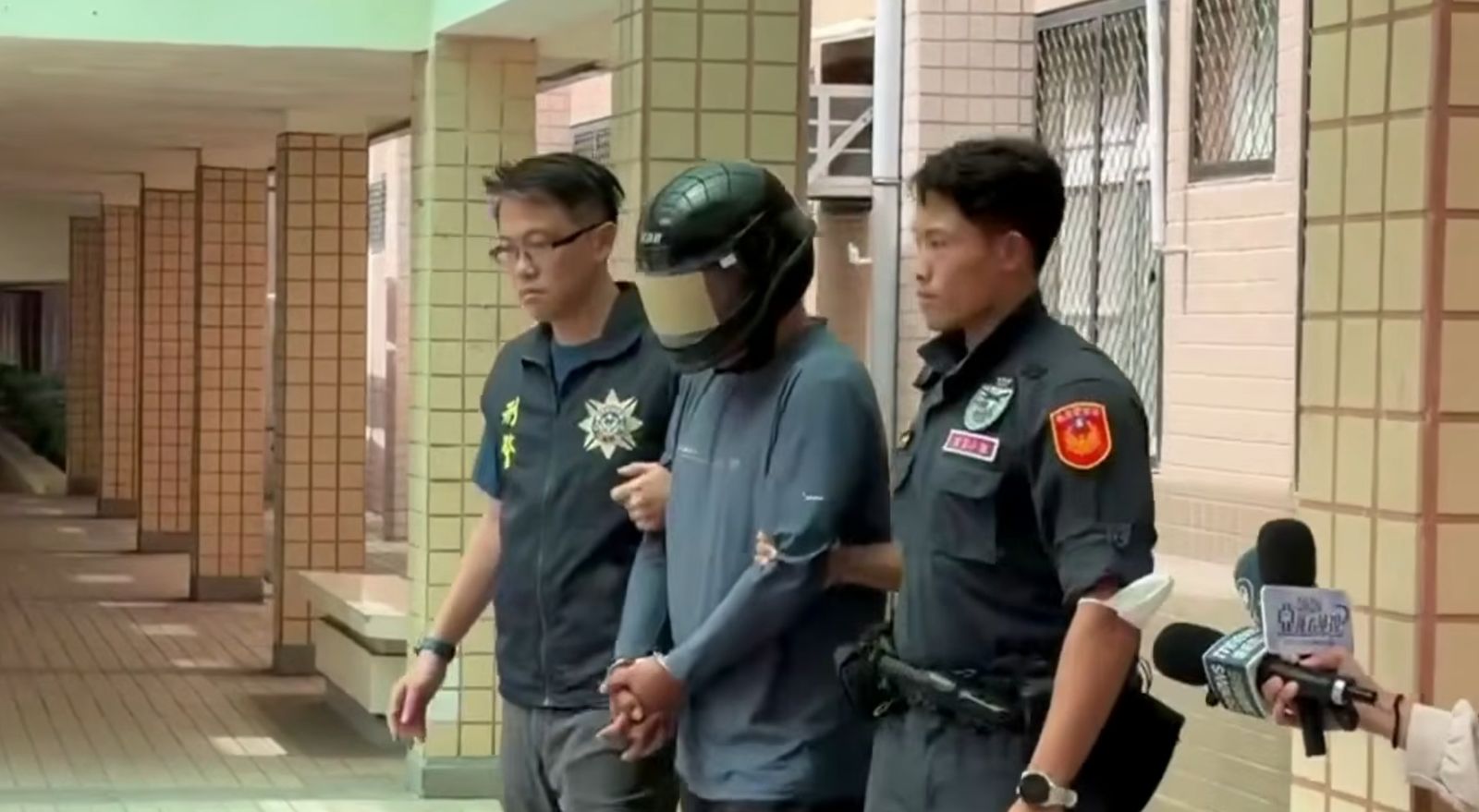 買不到機票情緒失控?桃機挾持男遭羈押禁見 爆詭異對話紀錄「想刺下去」