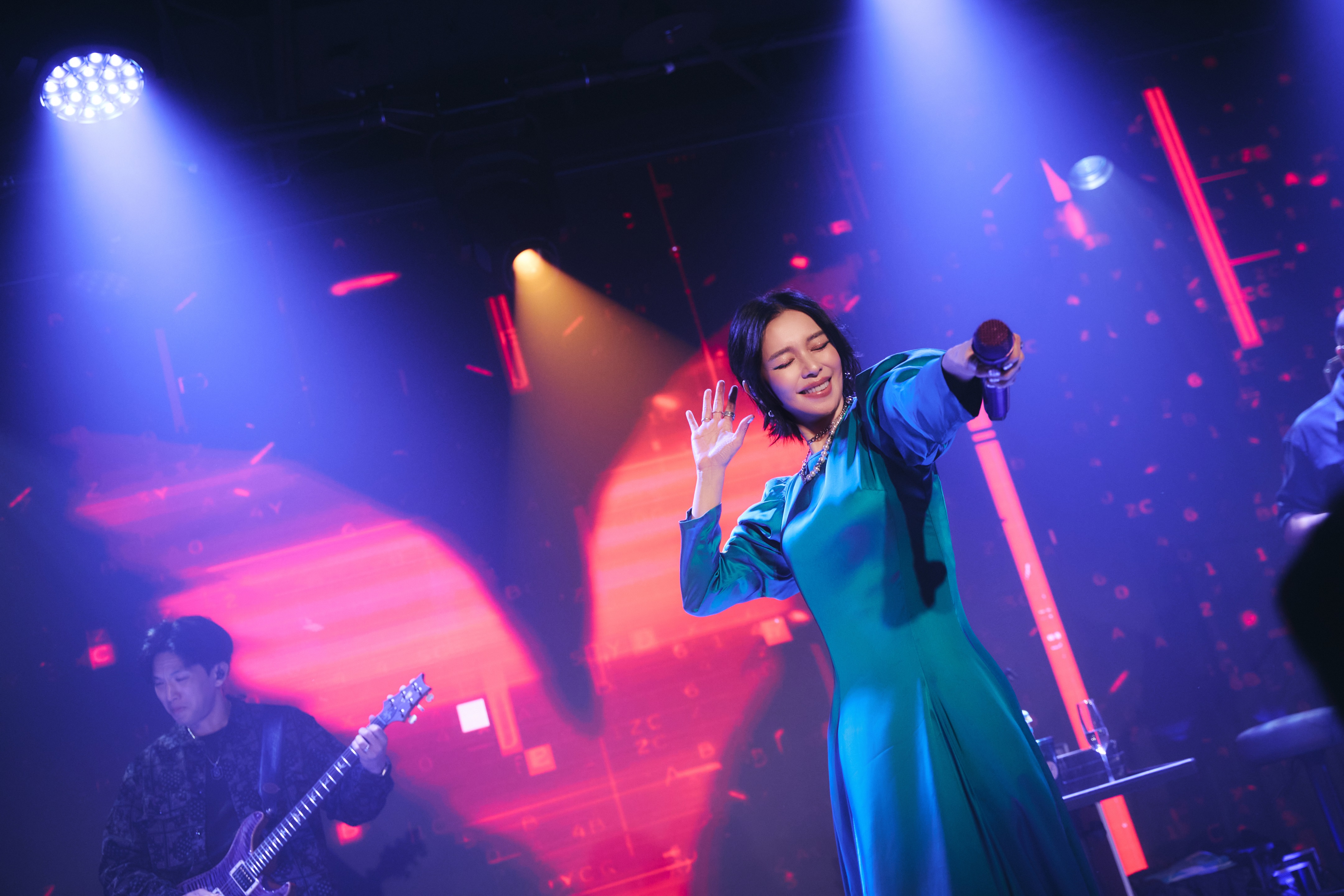 徐若瑄昨晚（23日）登上Billboard Live Taipei舉行暌違一年半的專場演出。（索尼音樂、Billboard Live TAIPEI）