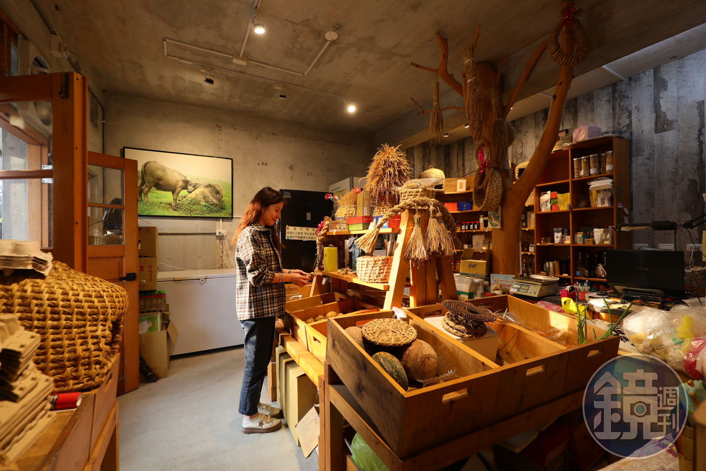 耕善緣店面不大,除了有自家種植的黃金番薯、木瓜,也有兩人好友種的各類蔬果。