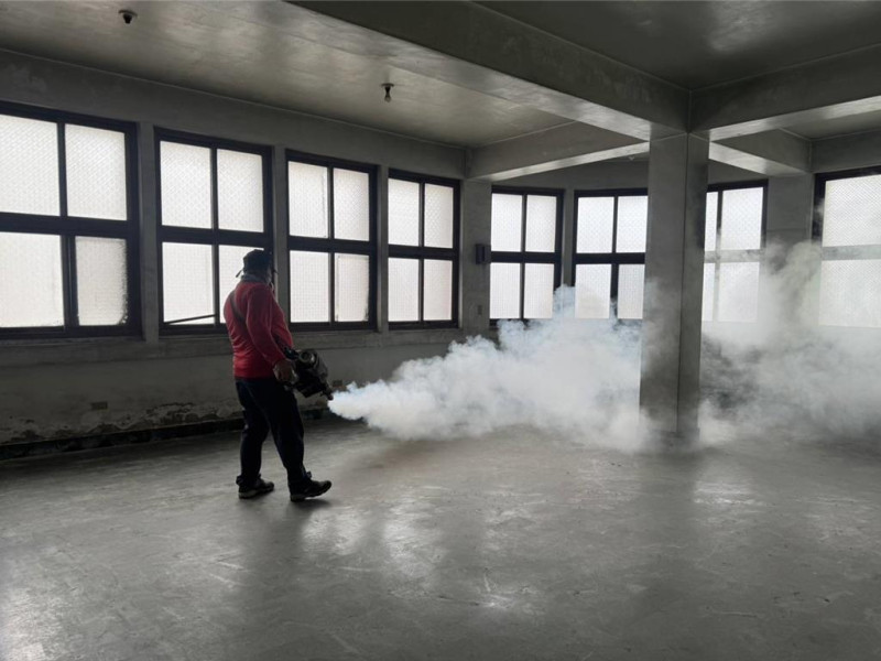 新北市爆發群聚感染，台北市首例本土個案雖然沒有前往風險區域，但感染病毒型別相同，疾管署將進行定序。（新北市政府提供）