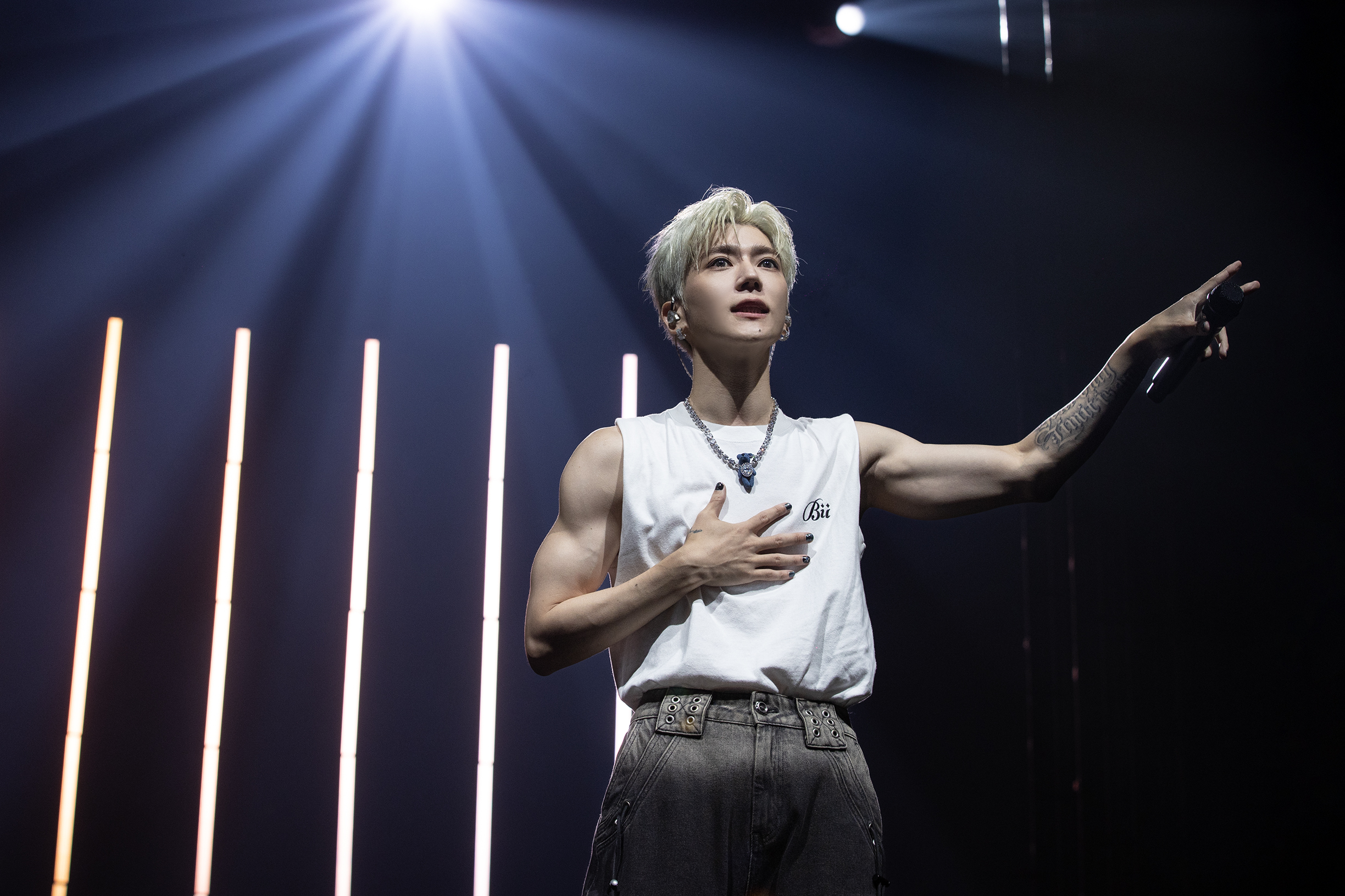 畢書盡在演唱會上宣布「Bii WITH YOU」巡迴演唱會即將正式起跑。（索尼音樂提供）