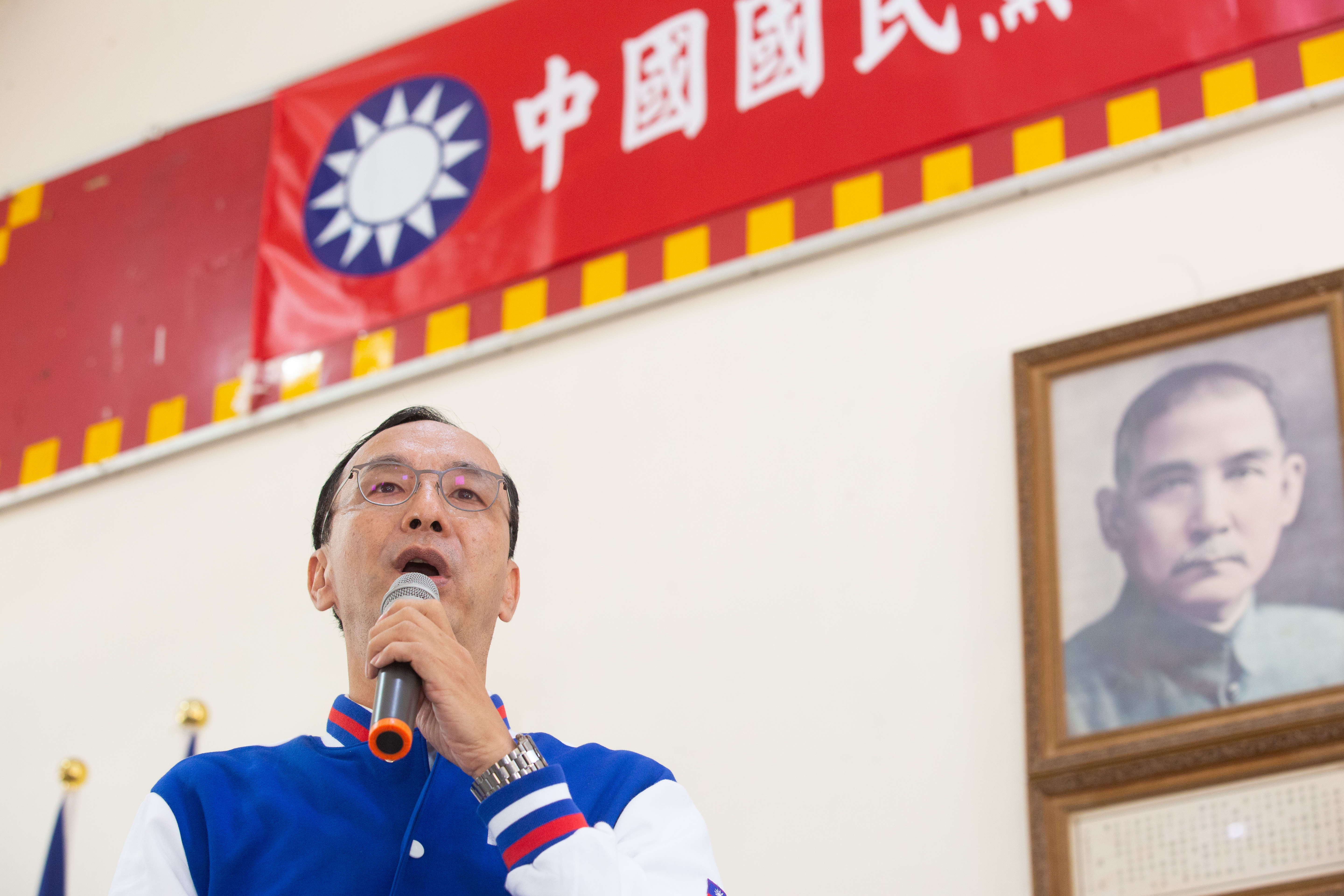 藍營青年提案繳1萬募款額升終生黨員，竟遭黨內關切「要什麼權利」「搞不清楚義務」。（圖為國民黨主席朱立倫。）