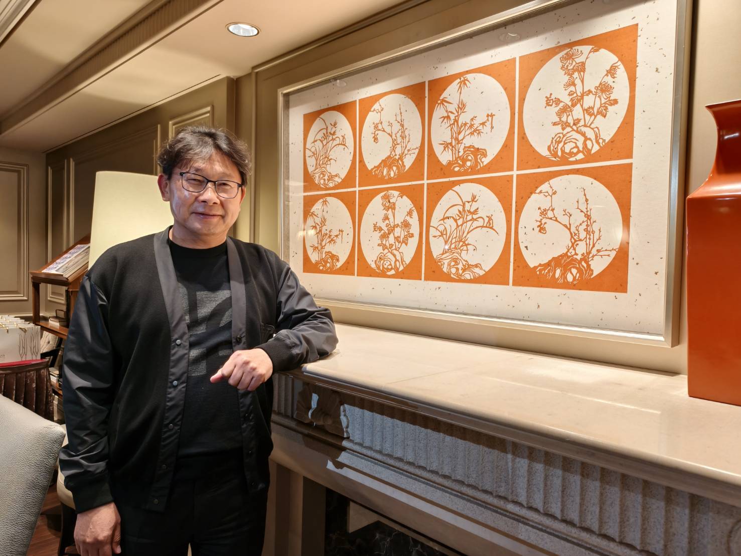 亞昕營收創新高，擬配息2.8元，圖為亞昕集團總裁姚連地。