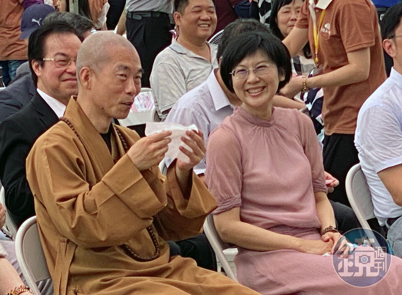 林岱樺和通法寺住持釋煌智關係密切，甚至被爆曖昧對話，2人今年6月因貪污、政治獻金案遭起訴。（本刊資料照）