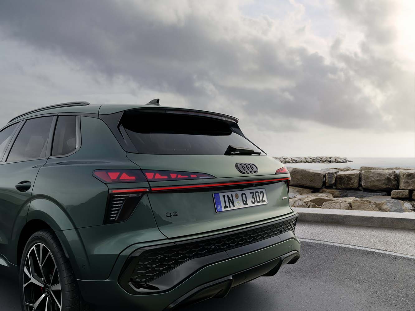 大改款的Q3車系預售價自195萬起。