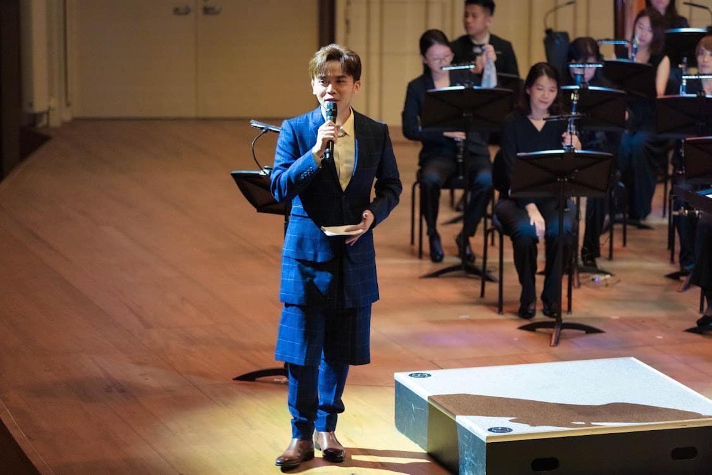 黃豪平入主民視將搭檔白家綺主持《醫學大聯盟》。(翻攝自黃豪平臉書)