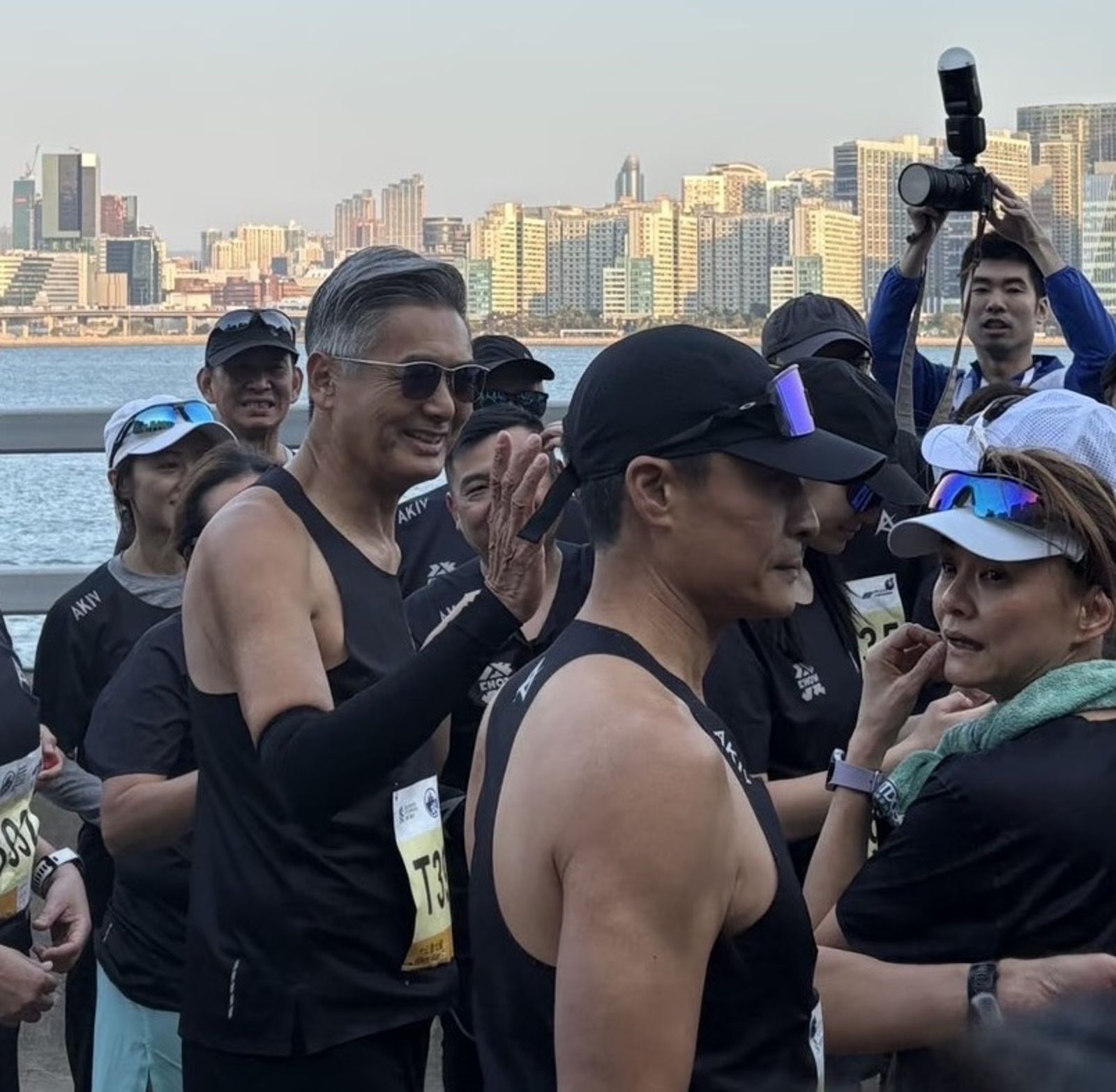 周潤發連續4年參加渣打馬拉松。（翻攝小紅書）