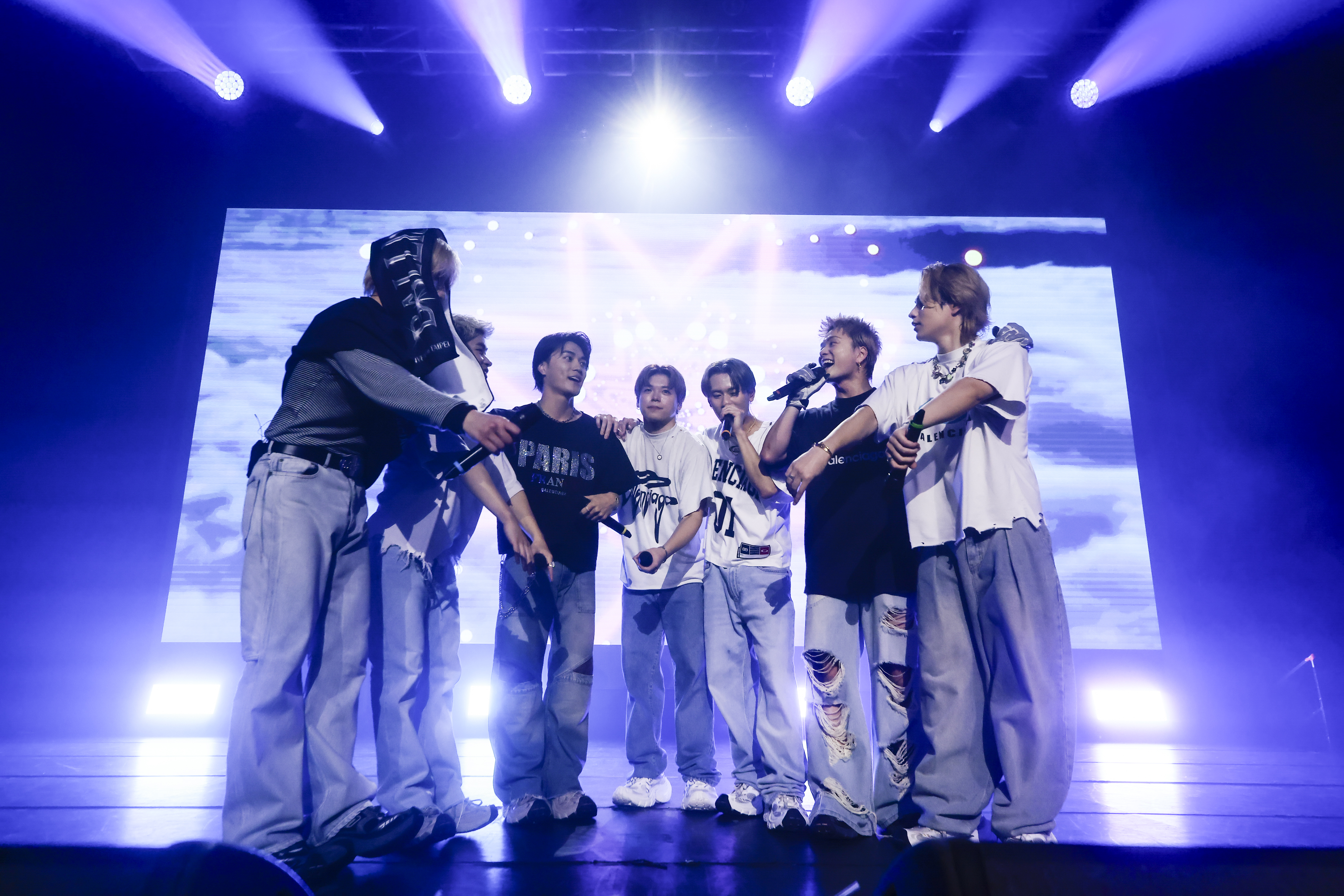 日本男團BALLISTIK BOYZ from 放浪一族與粉絲共度週六愉快時光。（LDH愛夢悅提供）