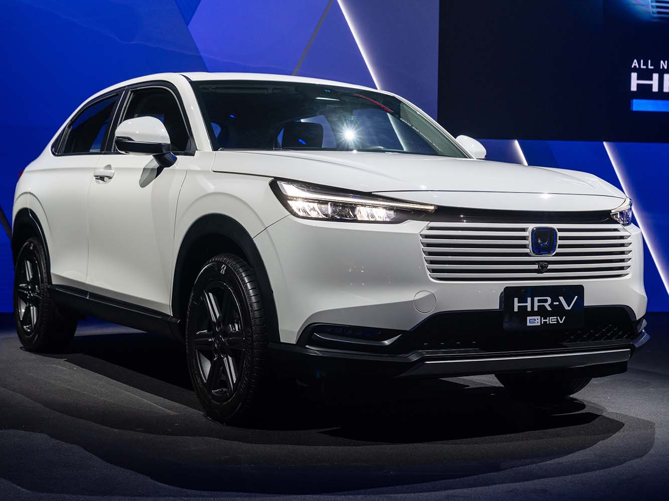 新車預售/油電新寵　HR-V小改款價格曝光　頂級預售免百萬