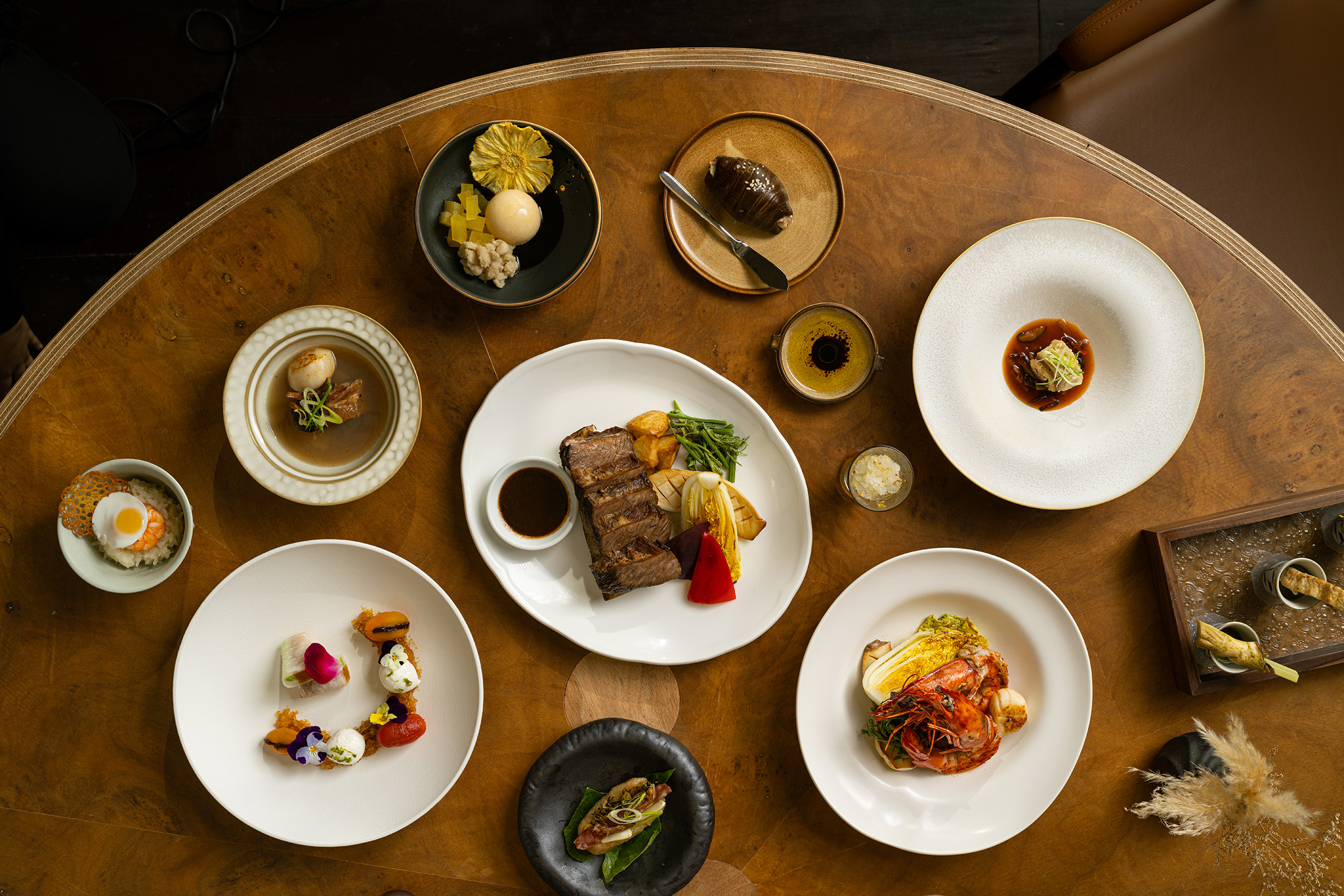 來到「輝室」除了能品嘗餐點、感受老屋情懷，也是一場關於台灣飲食、歷史、空間與味蕾的對話。（輝室提供）