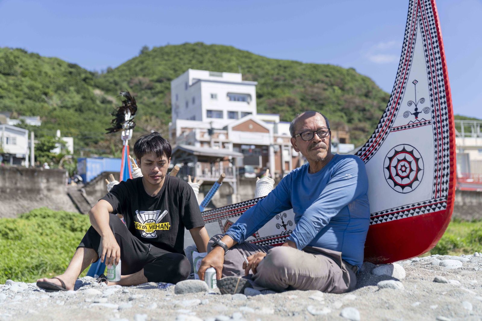 「我的身體就是海洋文學」 紀錄片《大海浮夢》見證夏曼・藍波安父子壯闊之旅