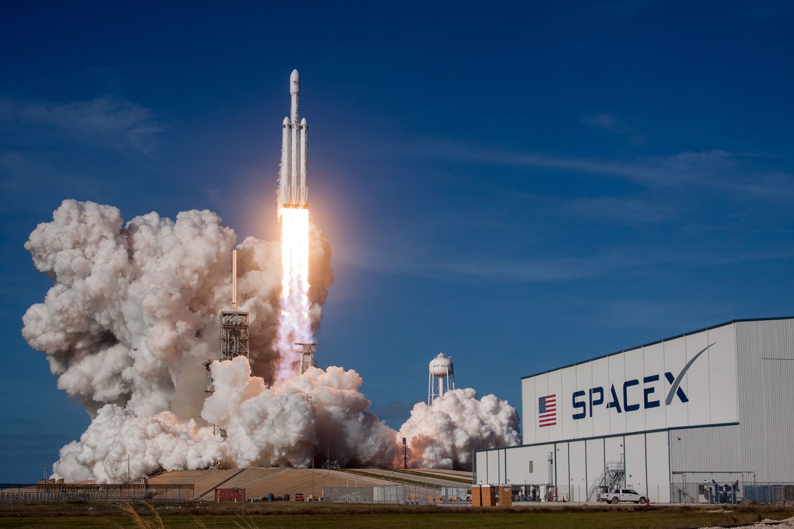 太空科技巨擘SpaceX正積極規劃史上最大規模的首次公開募股（IPO）。（翻攝自SpaceX官網）