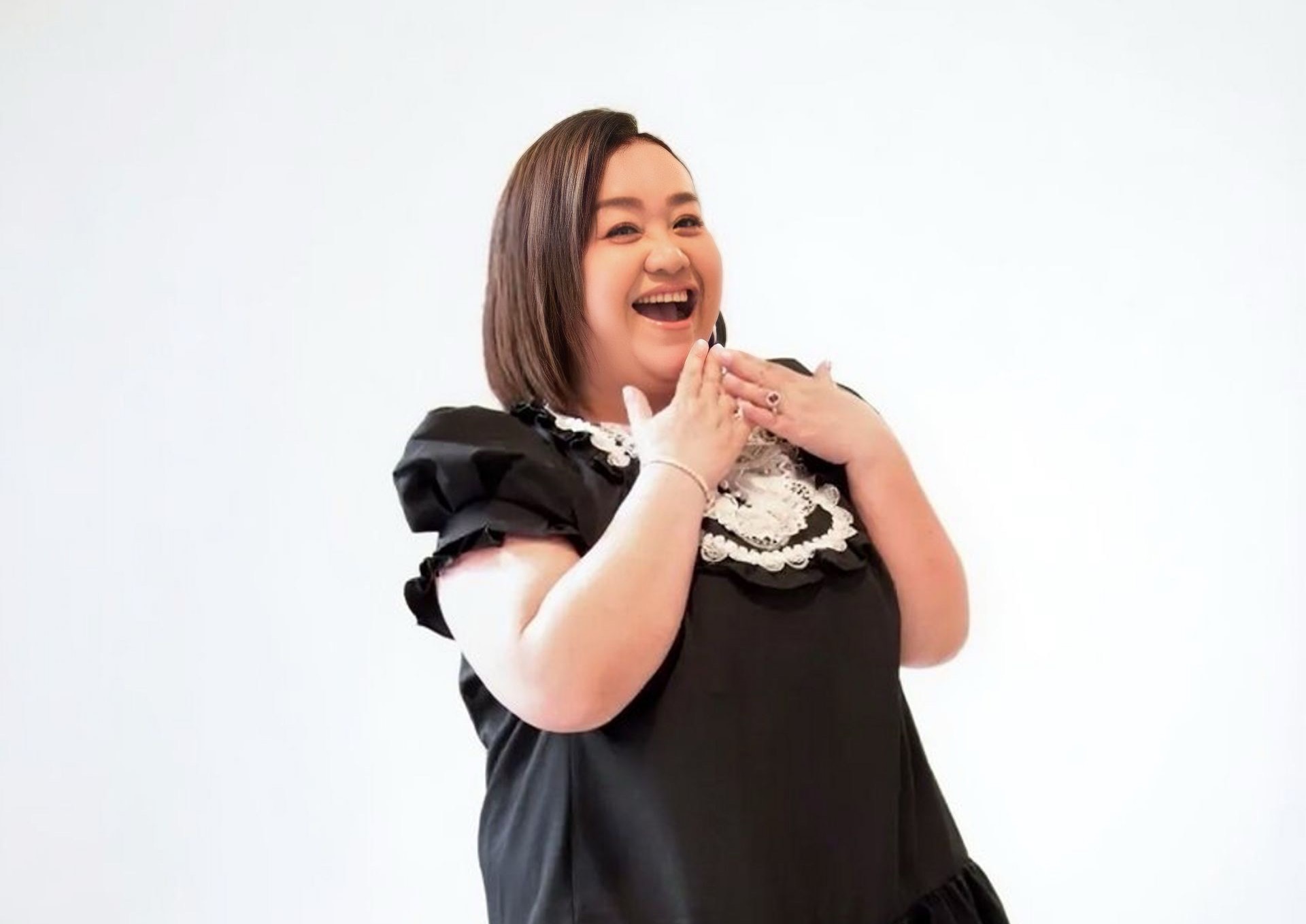 鍾欣凌佩服製作單位翻拍華語版《我們的藍調時光》的勇氣。（齊石傳播提供）