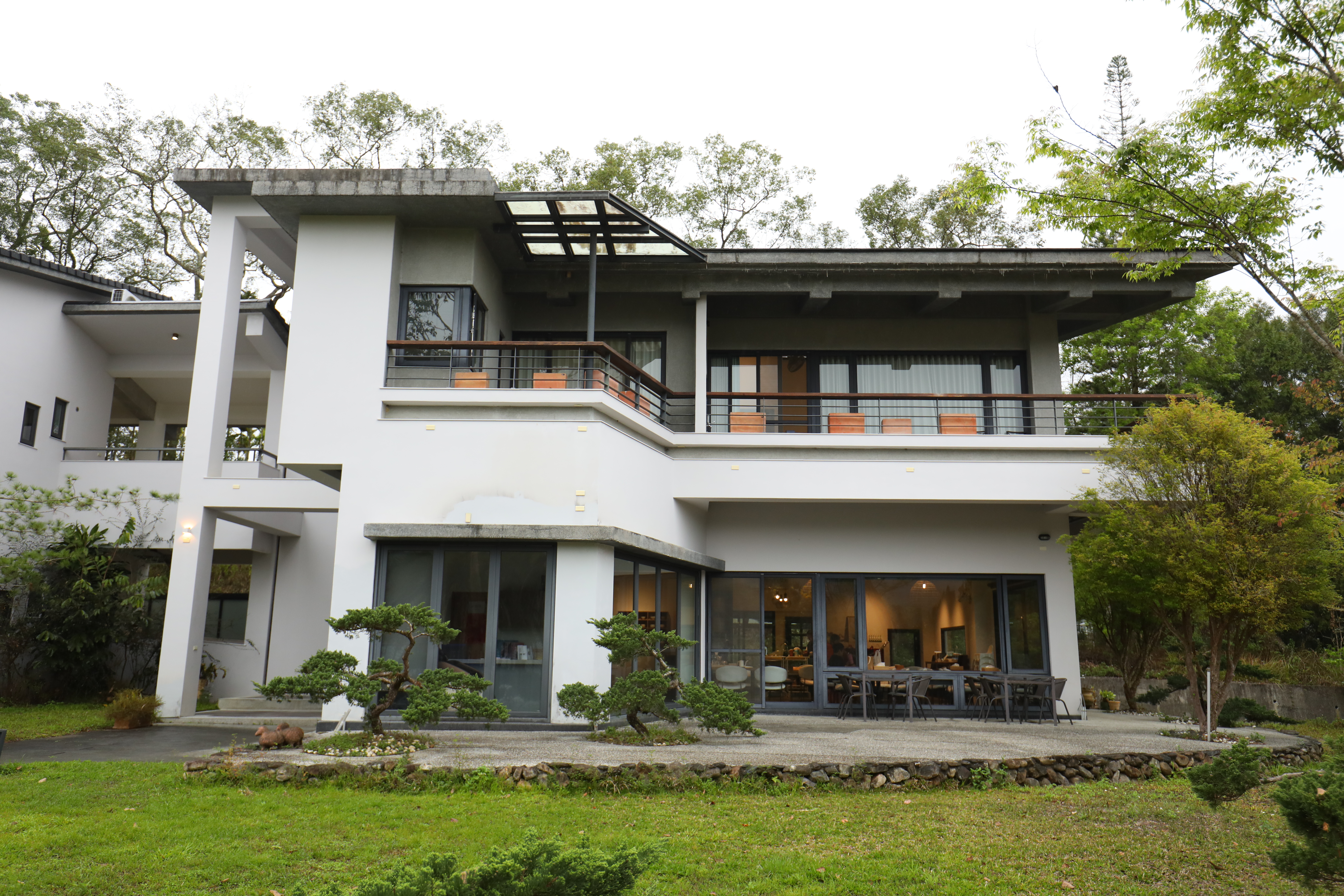 尋路風格民宿品牌「魚池雁寓BY尋路」2024年底重新整修開幕。