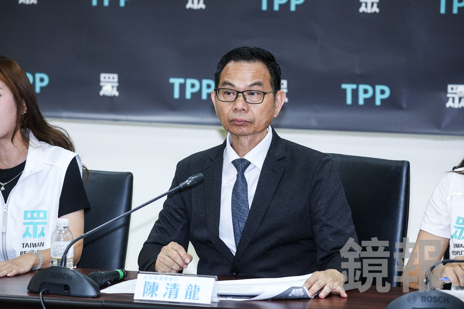 徐佳青秀報告反擊民眾黨 陳清龍嗆哪有機密「脫光光中共也不看」放話:一定刪預算