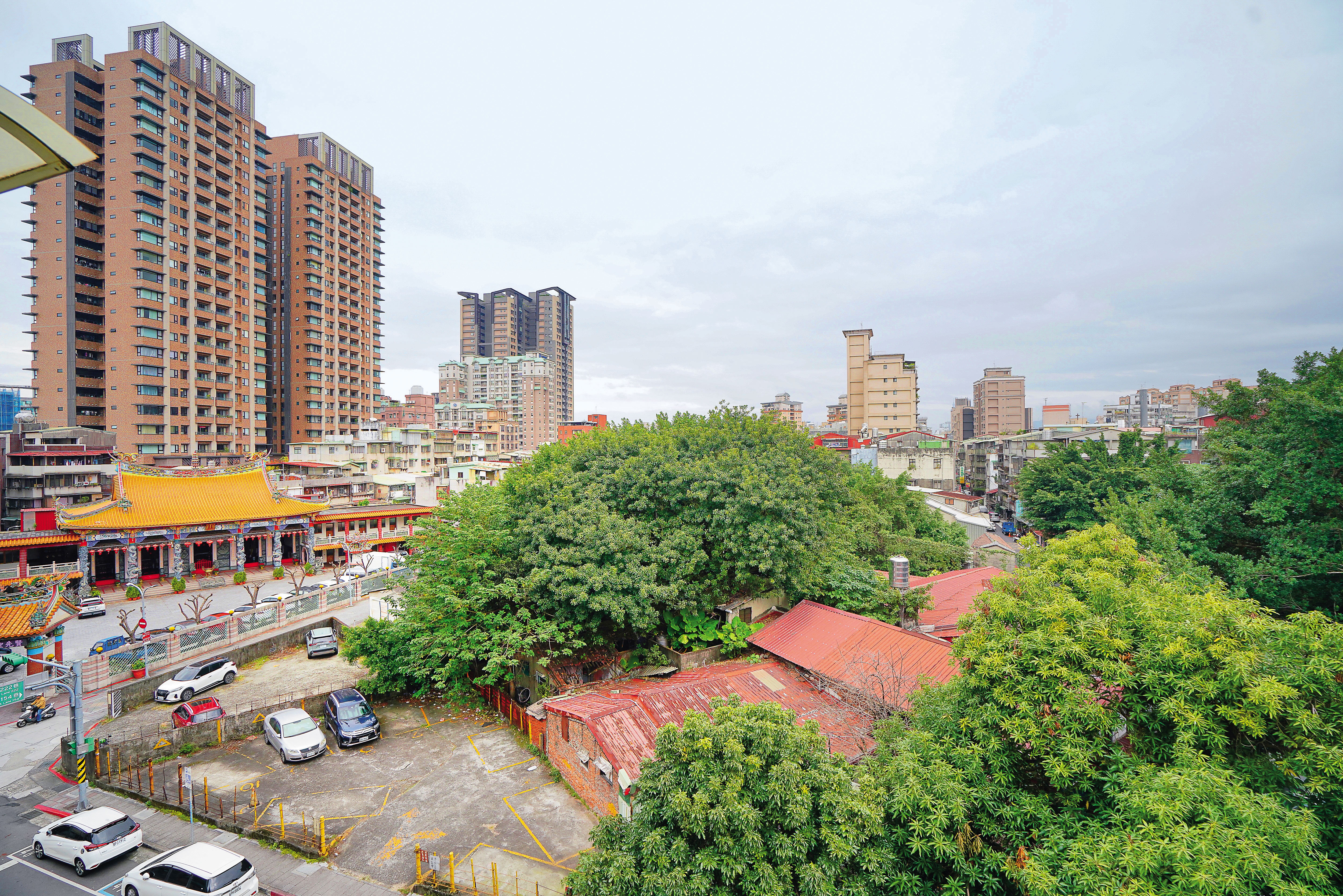 台北市除了中山區之外,鄉林在萬華區也有2,500坪都更案(圖)將在今年拆除動工。