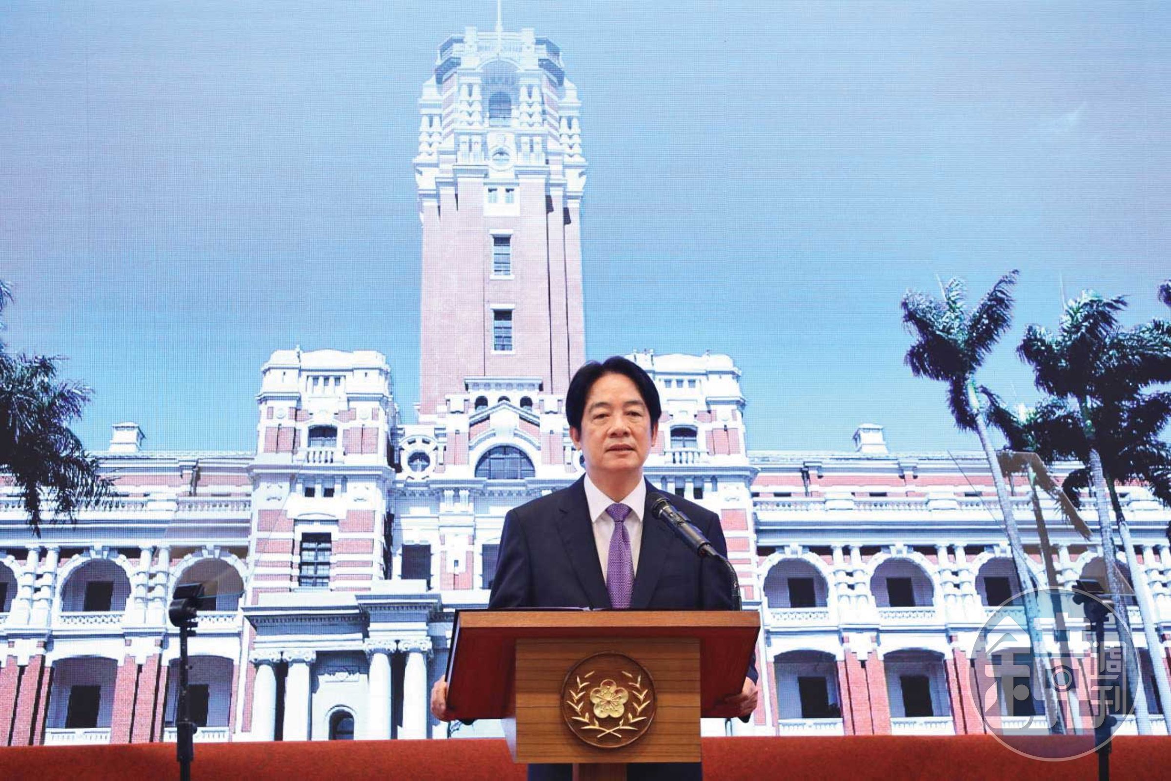 總統賴清德就職滿1週年，在他任內，在野黨藉人數優勢主導國會，公民團體發動大罷免，政局氛圍動盪。