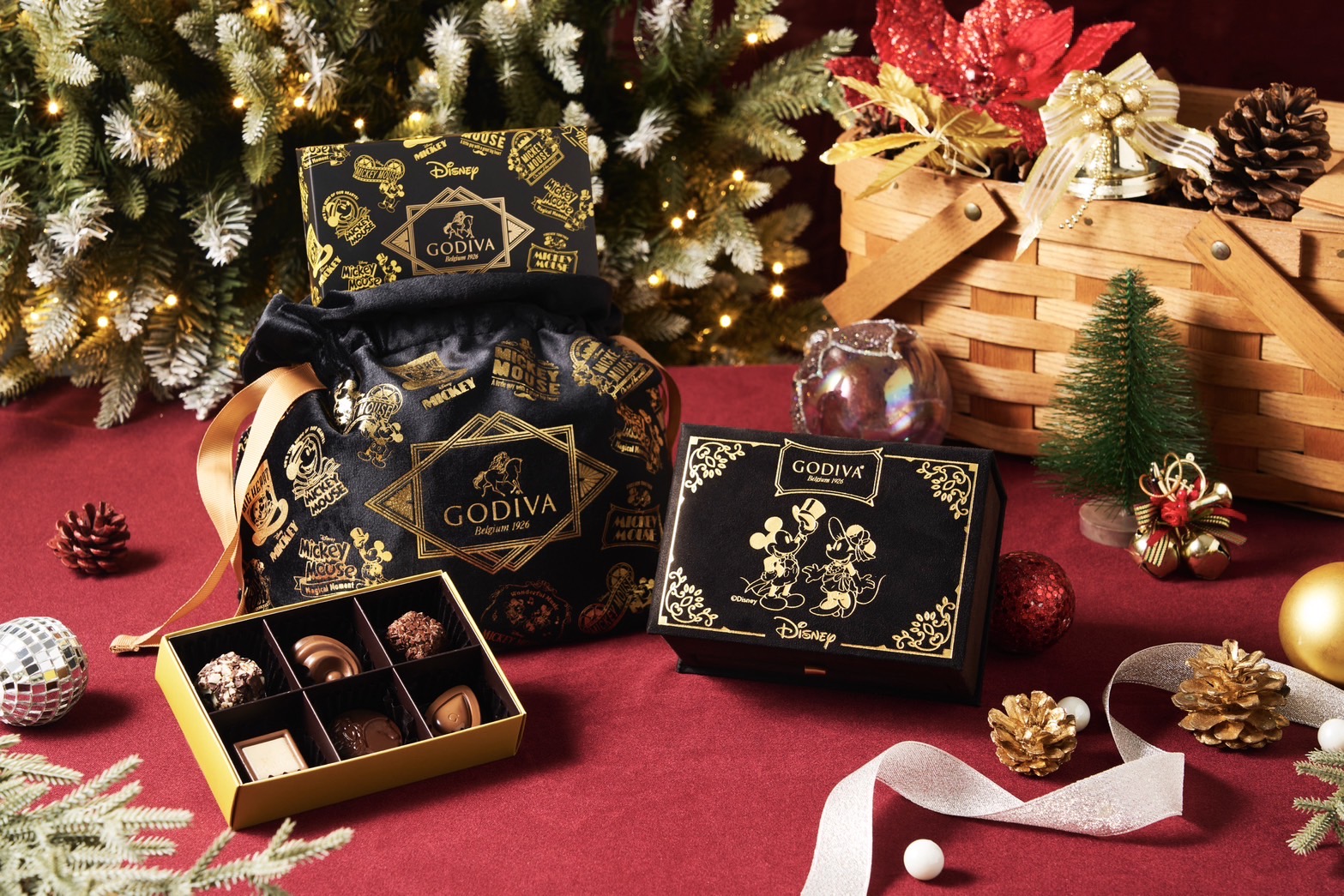 「GODIVA」與迪士尼經典角色米奇的聯名禮盒，承襲品牌精緻典雅風格，以華麗黑金作為設計主調，加入米奇的可愛元素。（GODIVA提供）