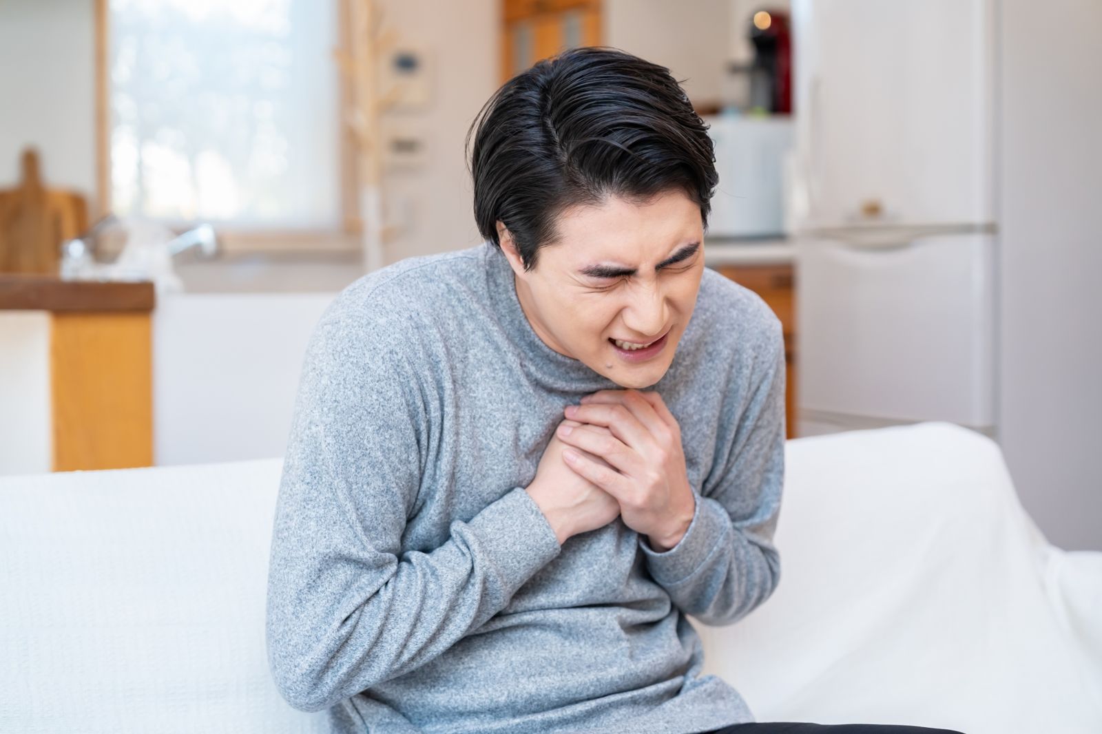 別以為年輕!6大「老人病」已盯上30歲族群 醫警告:心梗、失智風險提早累積