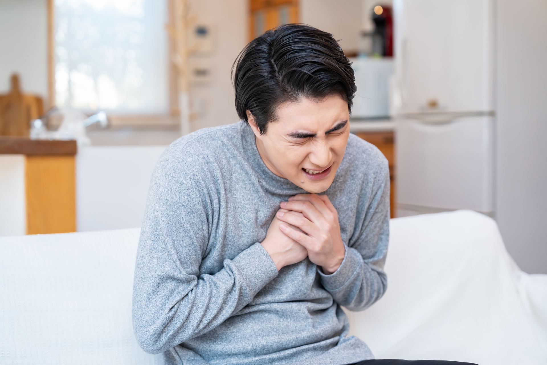 重症醫師黃軒警告,過去大家認為的「老人病」,已漸漸找上3、40歲的年輕人,圖為示意圖。(翻攝自PhotoAC)