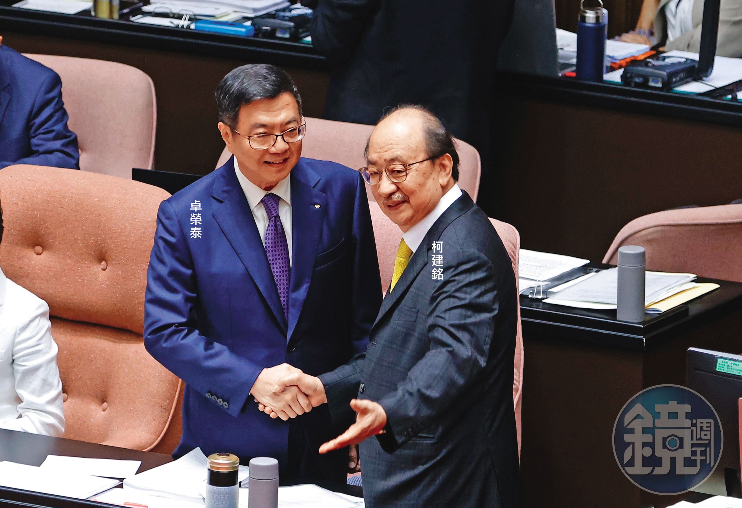 卓榮泰以其溫和性格、柔軟身段,在立院總質詢至今有驚無險。