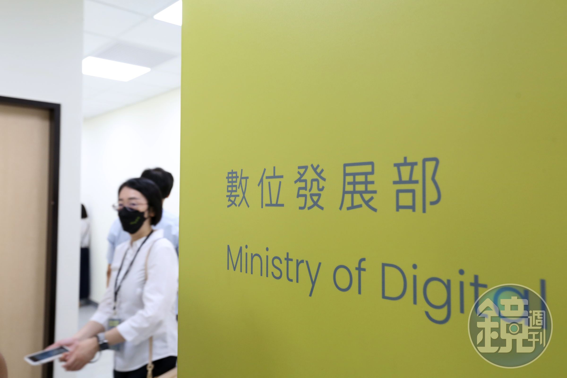 數發部報告,儘管發生斷纜情形,但由於仍有一條海纜通暢,對外通訊並未完全中斷。(本刊資料照)