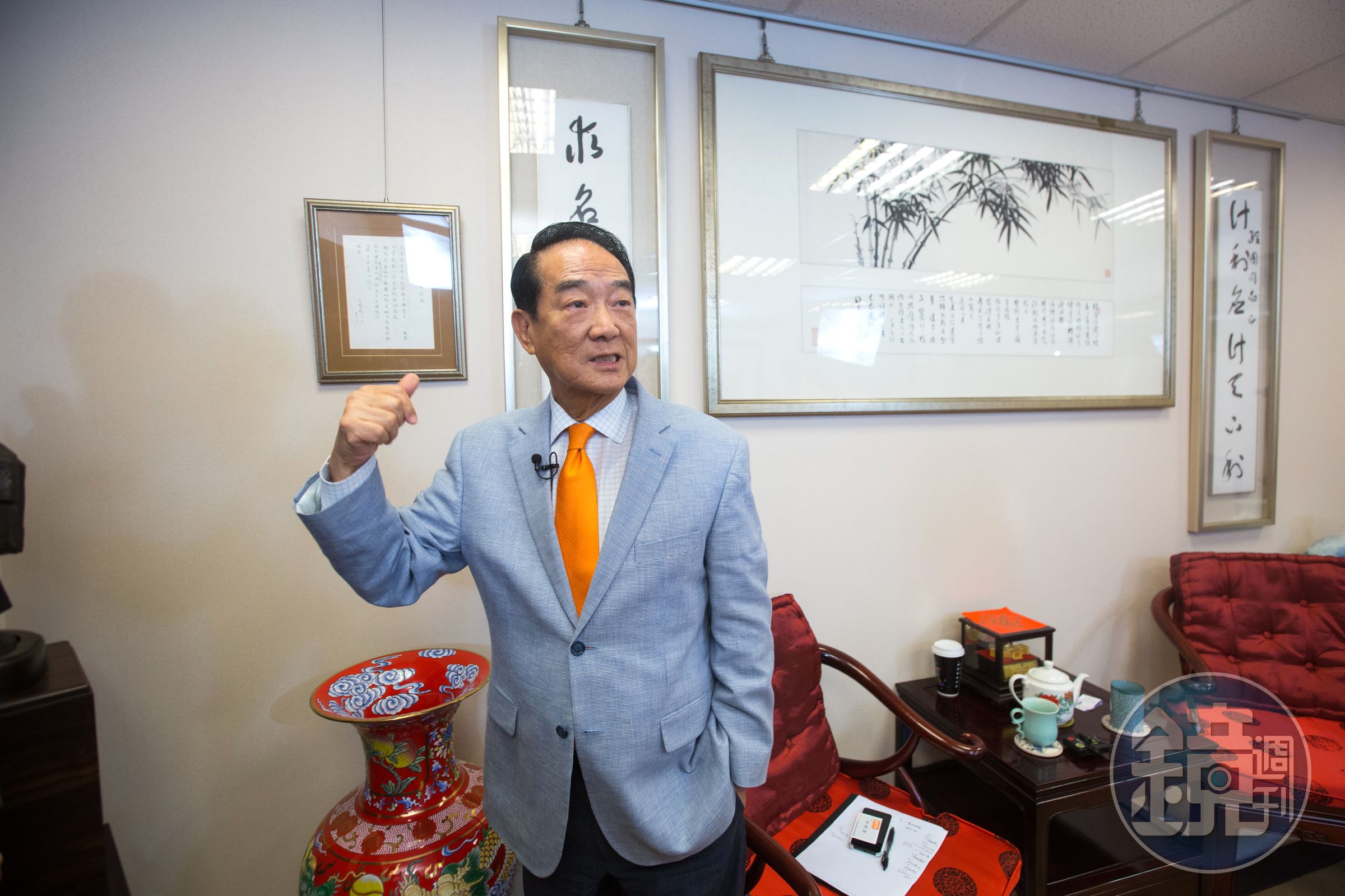宋楚瑜拍攝影片，透露擔任省長期間曾在嘉義投資800億基礎建設。（本刊資料照）