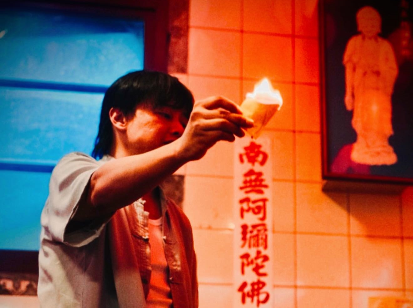 賴銘偉昨po文，曬出一張對話LINE對話截圖，有人詢問他是否可以幫忙觀落陰，因為想辦過世明星的「粉絲見面會」。（翻攝自賴銘偉臉書）