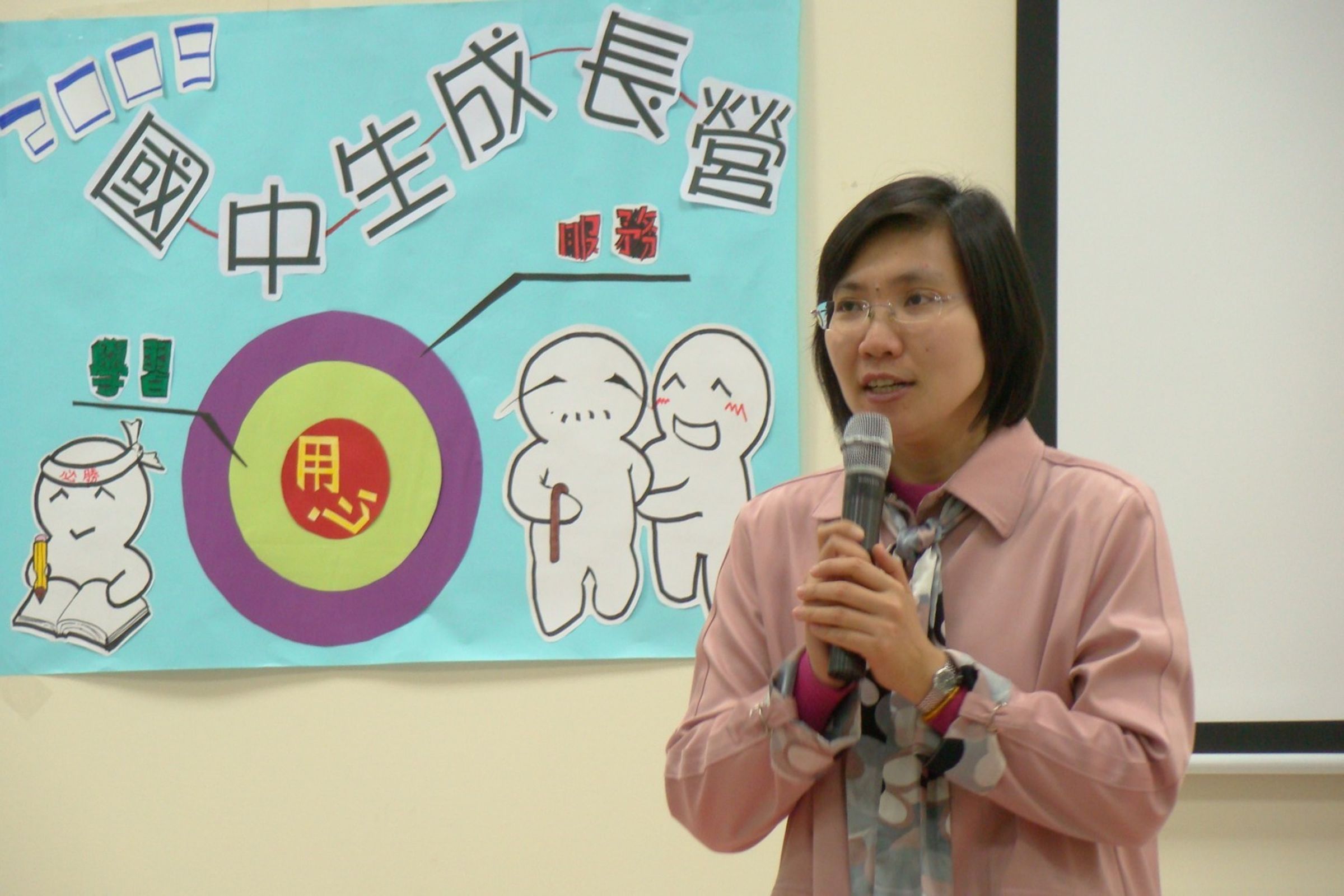 徐欣瑩形容自己是地方的「產婆議員」，在關鍵時刻催生制度，推動改變。 