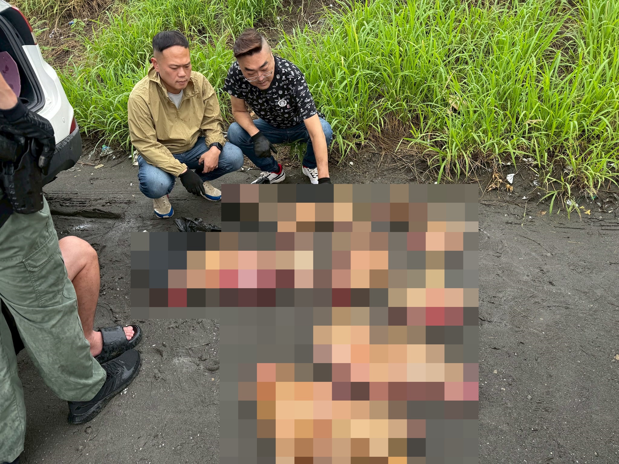 新竹縣議員朱健銘指出，雲林在7月間也發生狗隻遭分解屠宰的案件。（翻攝朱健銘臉書）