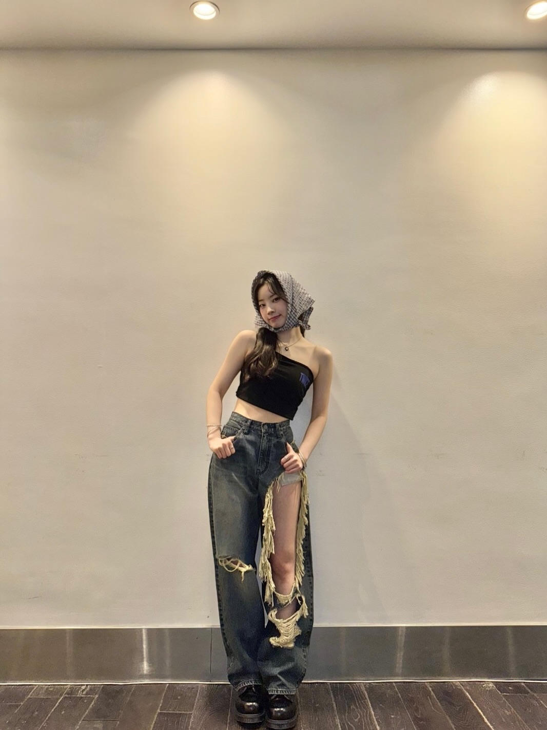 多賢早在北美巡演就已受傷,一度還是坐著完成舞台。(翻攝多賢IG)