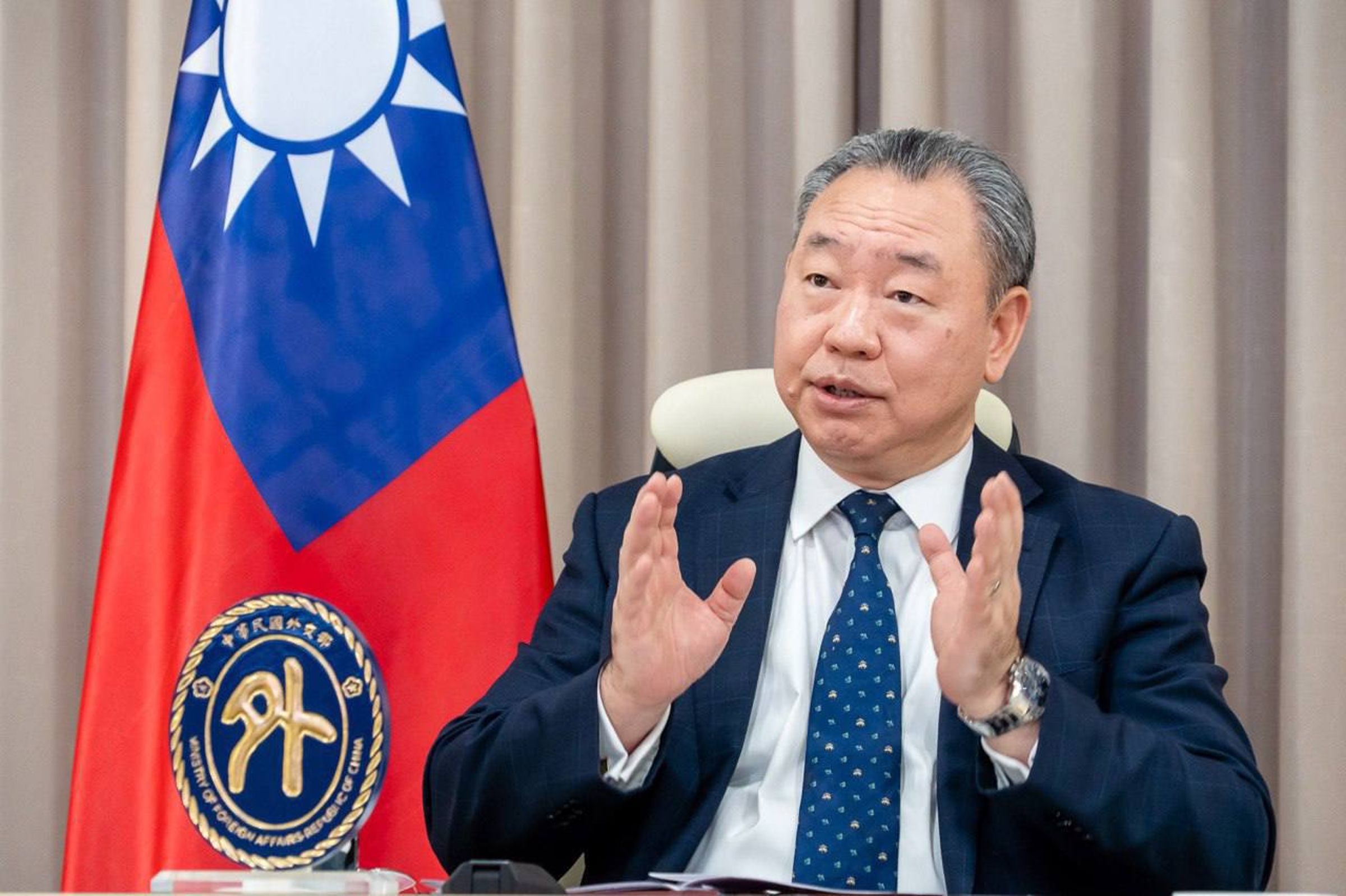 統戰部只需一通電話就能擊垮台?駐美代表俞大㵢反駁,並直呼「我不認為會發生。」(翻攝自外交部網站)