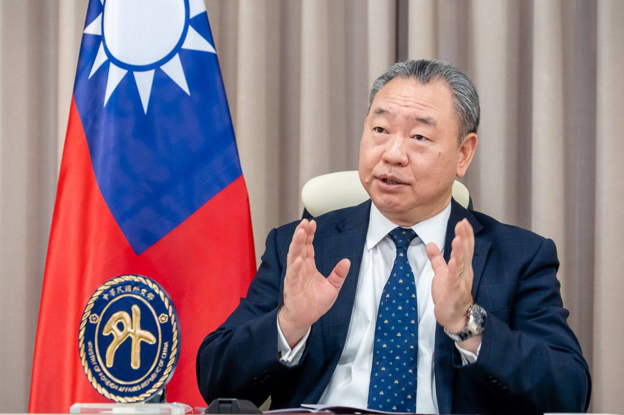 統戰部只需一通電話就能擊垮台？駐美代表俞大㵢反駁，並直呼「我不認為會發生。」（翻攝自外交部網站）