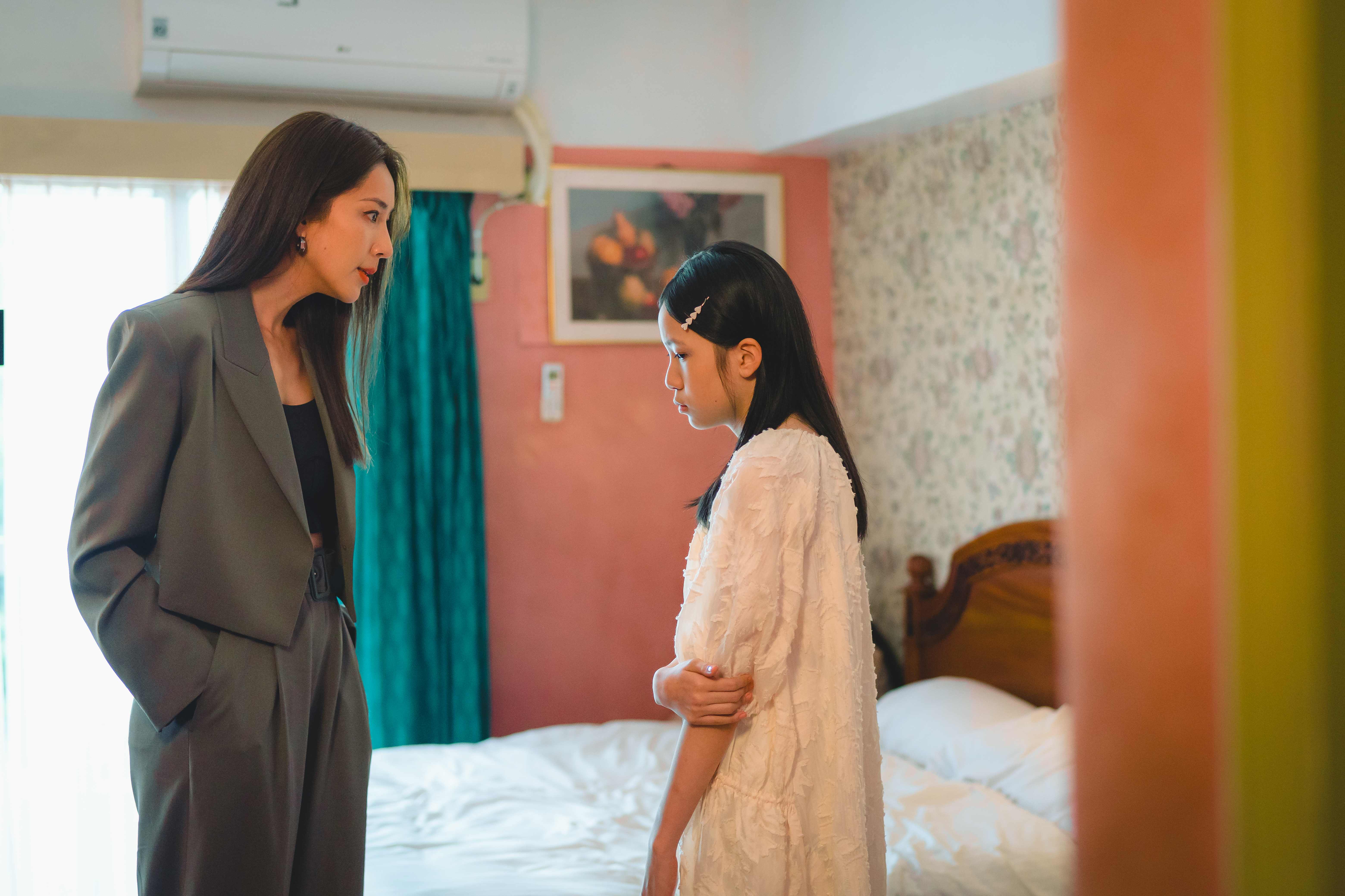 隋棠與金馬影后女兒（林品彤飾）的母女激烈對手戲在網路上發酵。（鹿路電影提供）