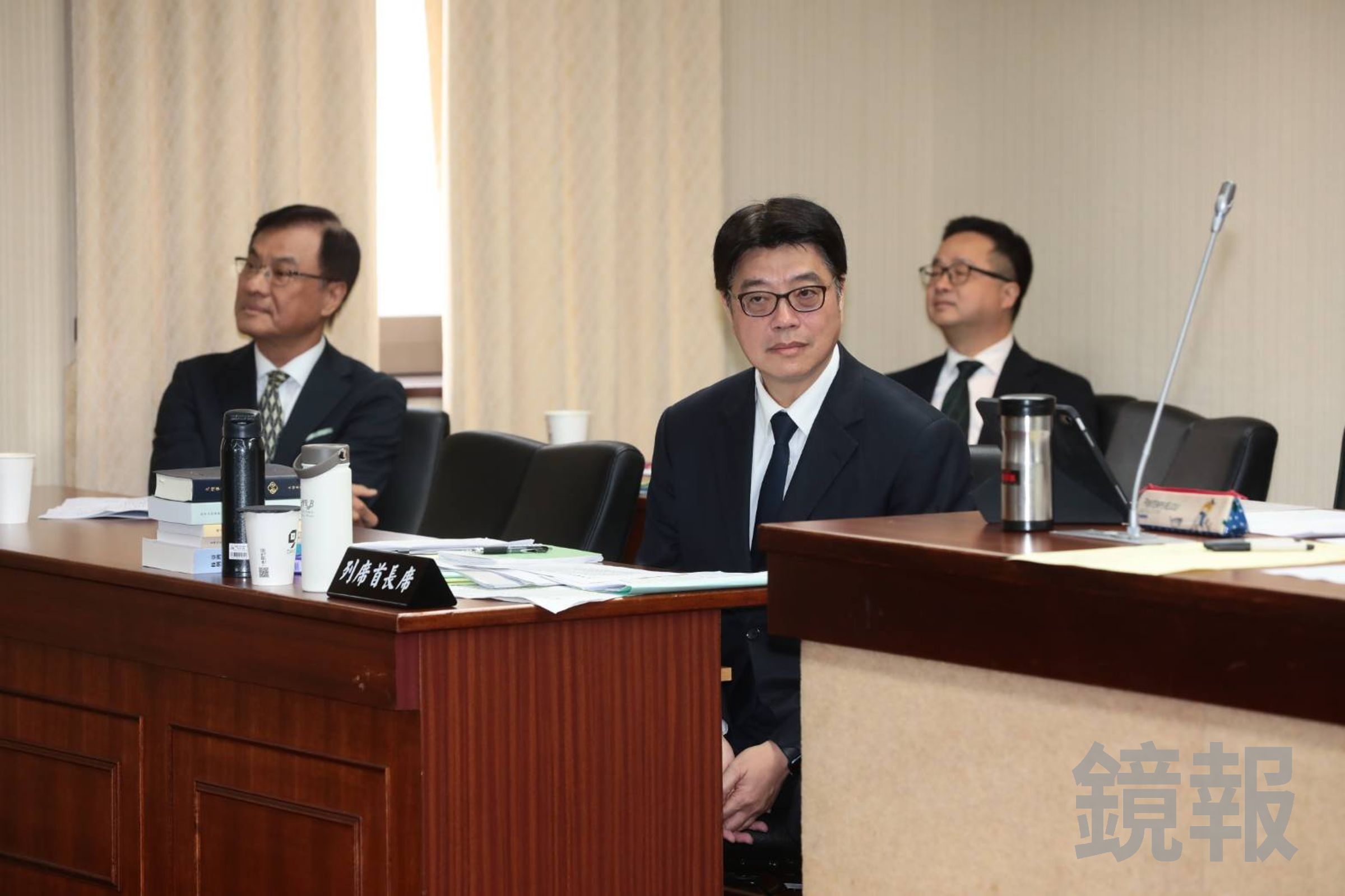 對於饒慶鈴以錄影方式參與海峽論壇，邱垂正今日透露，後續將交由審議會審議，但還是會聽取其他意見，至於結果則是「應該快了」。（鏡爆林煒凱）