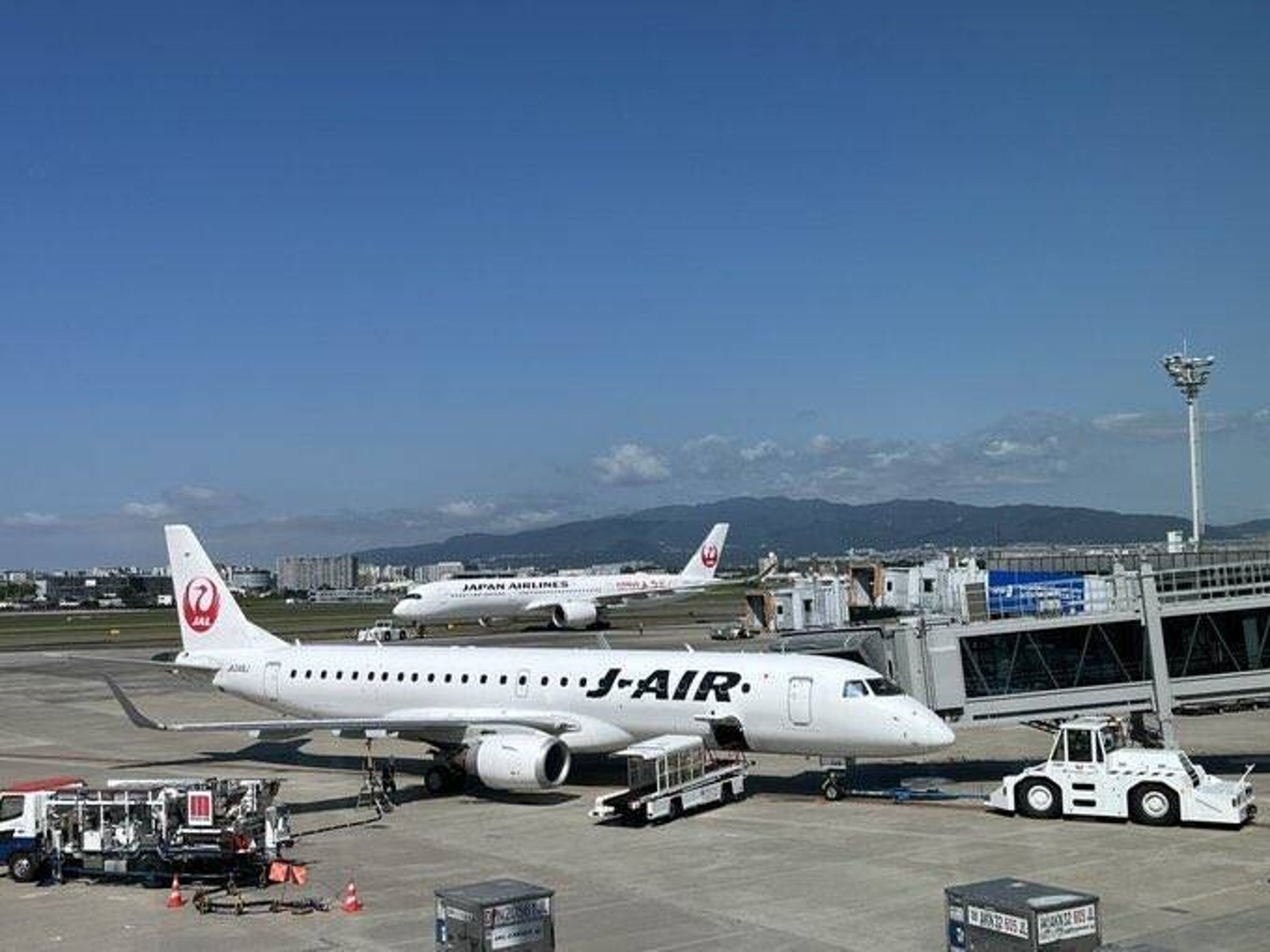 日本航空子公司J-Air與日航客機險些發生碰撞。示意圖，非當事飛機。（翻攝自X @JAIR_officialjp）