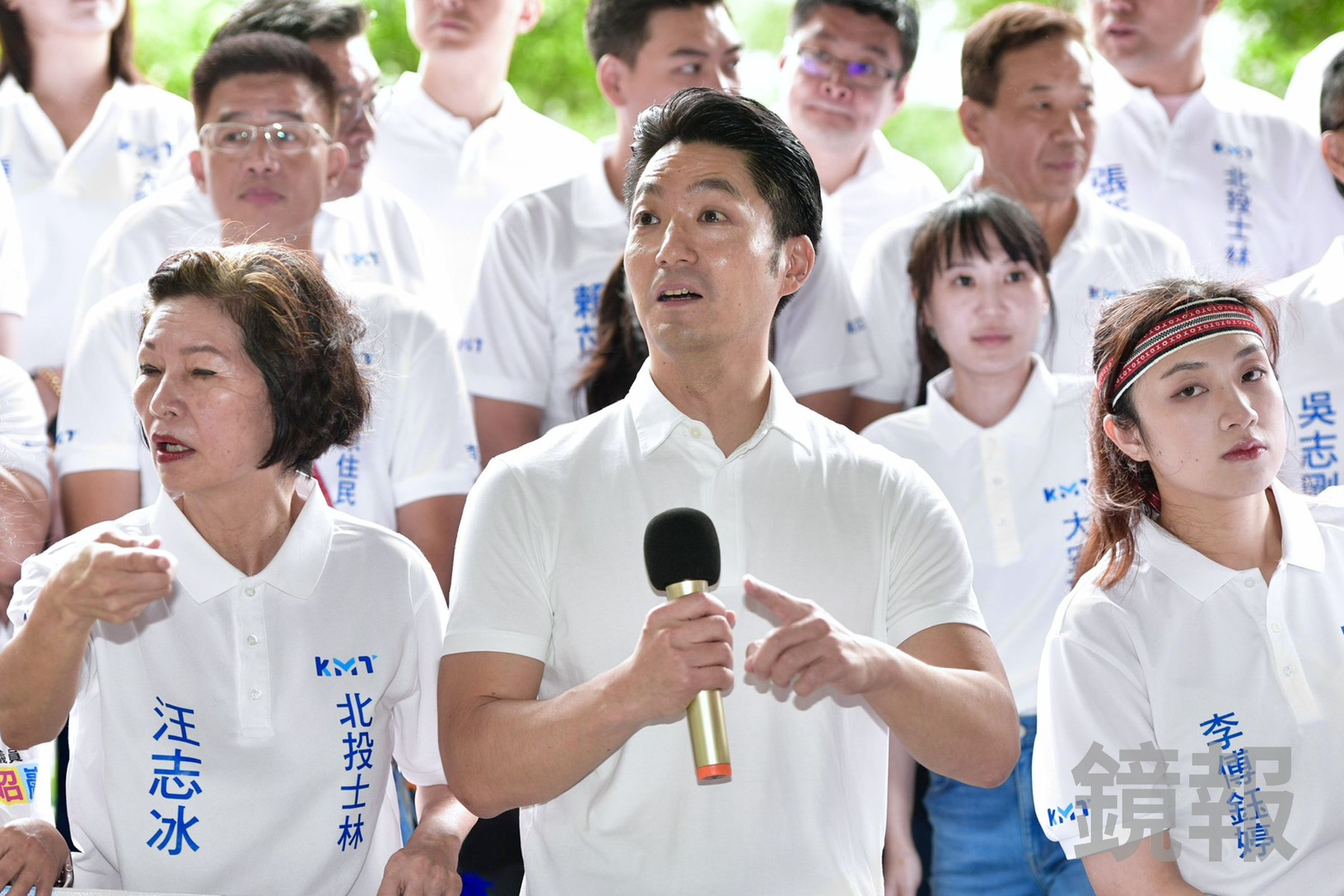 民進黨立委林俊憲今po文，批評蔣萬安沒有主動避嫌，讓一個有限的公共交換名額，「被市長硬生生占走了。」（鏡報李智為攝）