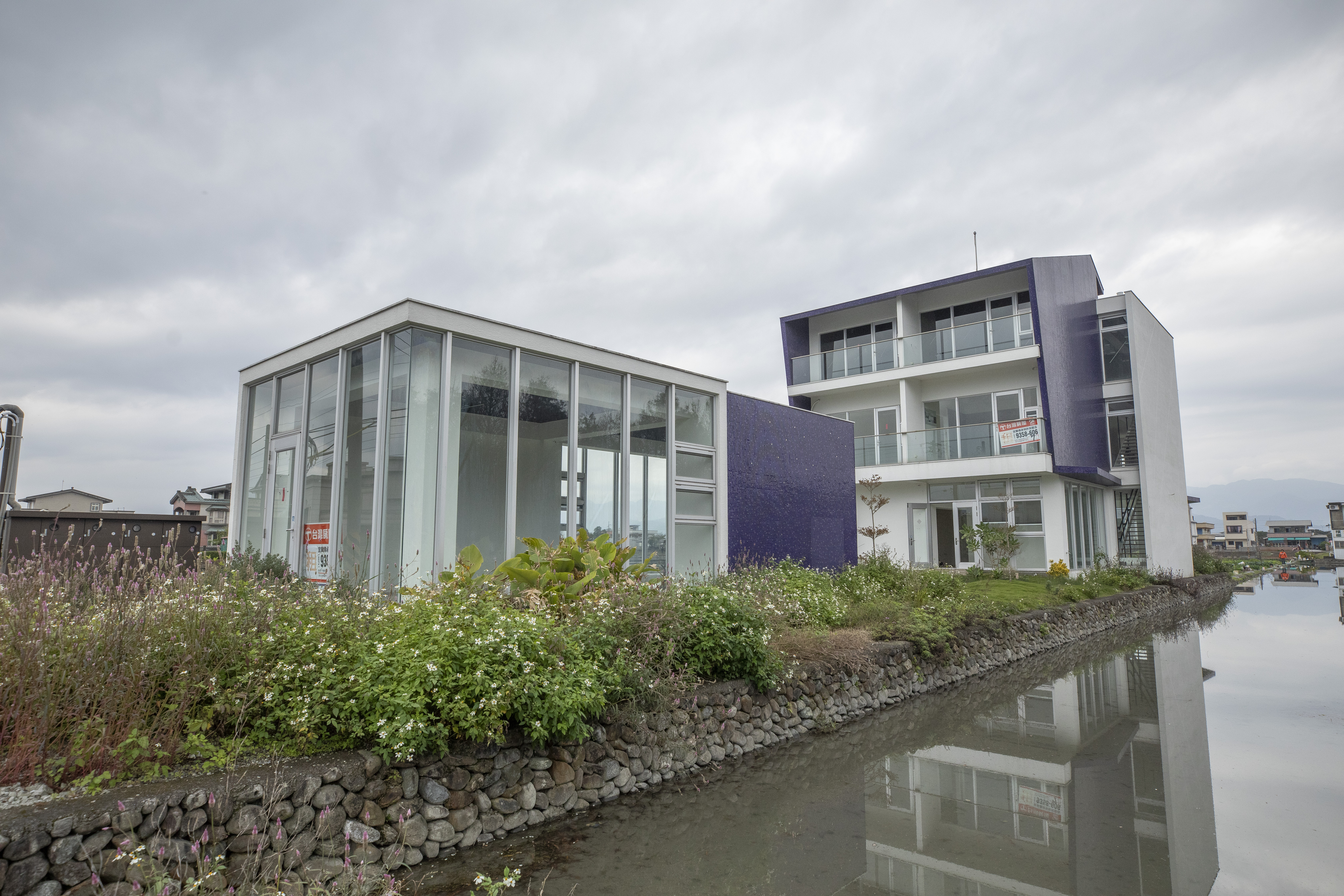 為了提升房地交易安全，買賣進「價金履約保證」專戶已經是習慣。