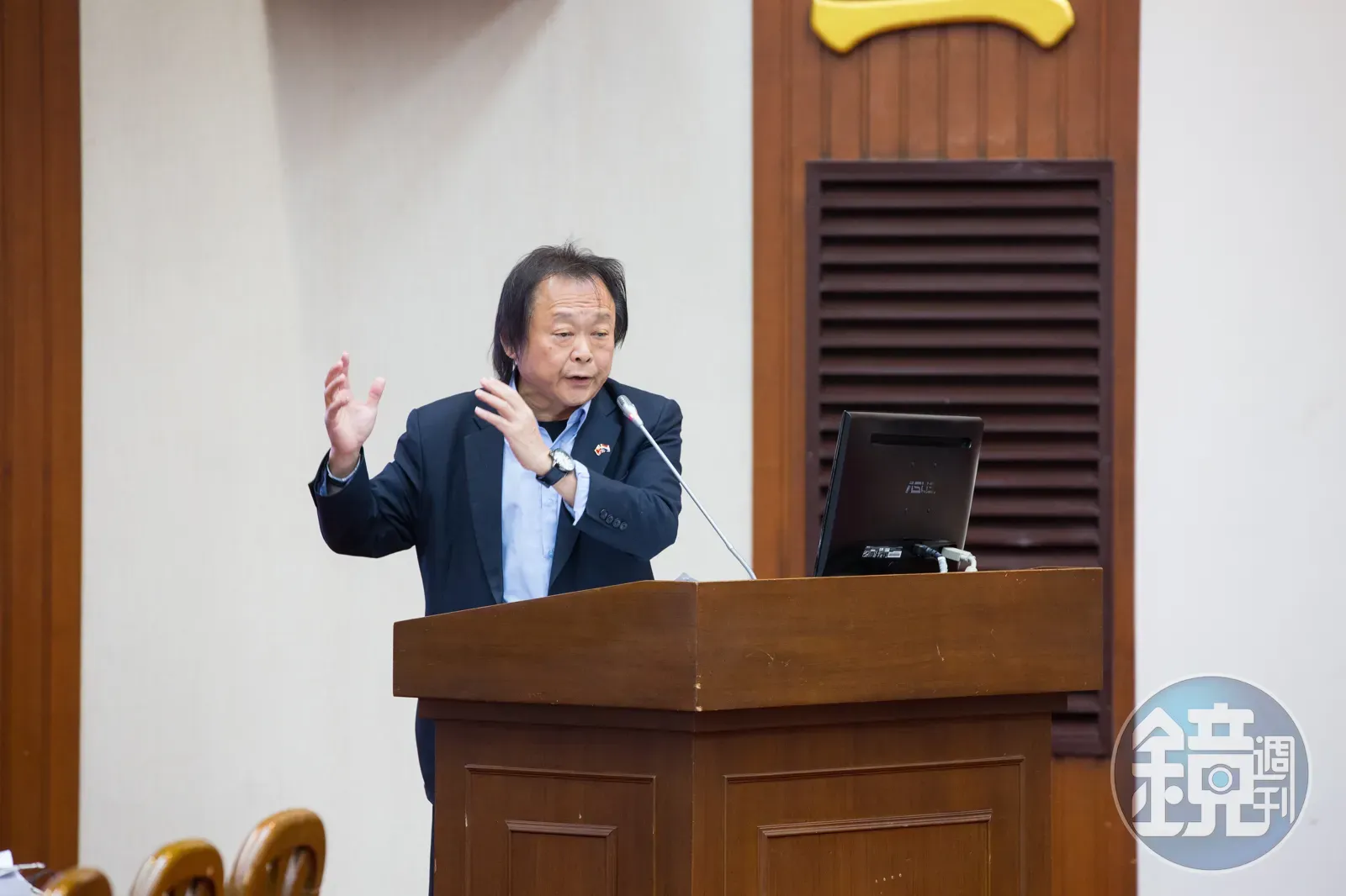 民進黨台北市長誰出戰？王世堅曝「黨內積極評估中」。