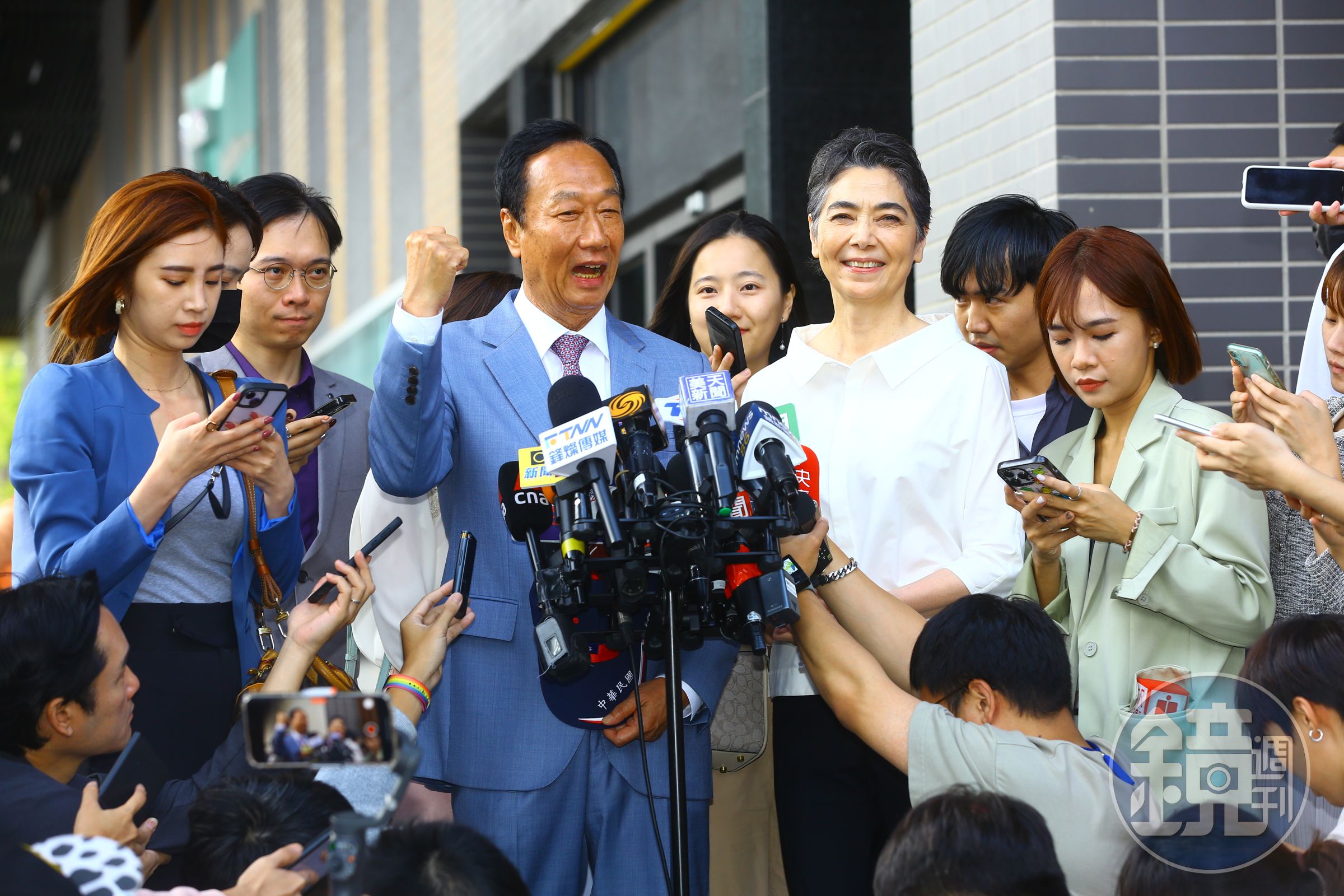 郭賴配將獲得中選會頒發完成連署證明書,並拿回連署保證金100萬元。